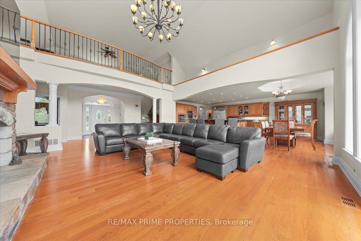 Photo 8 of 1435 Shalom Street, Ottawa, Cumberland Ridge — HOMEH
