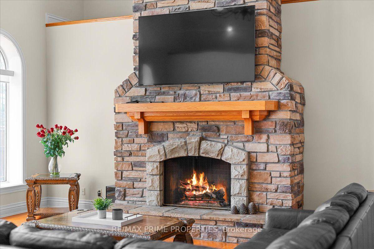 Photo 10 of 1435 Shalom Street, Ottawa, Cumberland Ridge — HOMEH