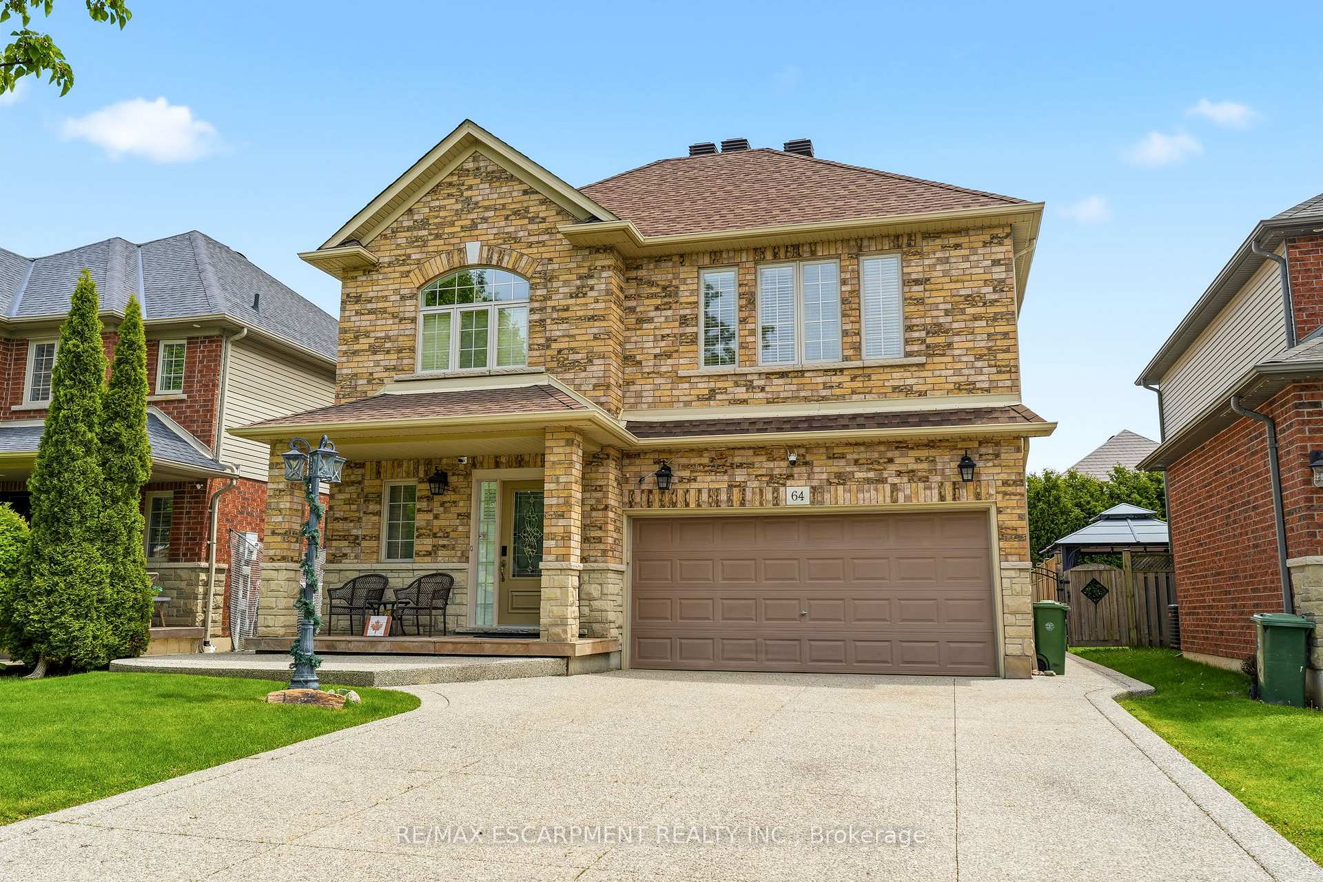 Photo 2 of 64 Wilbur Drive, Hamilton, Binbrook — HOMEH