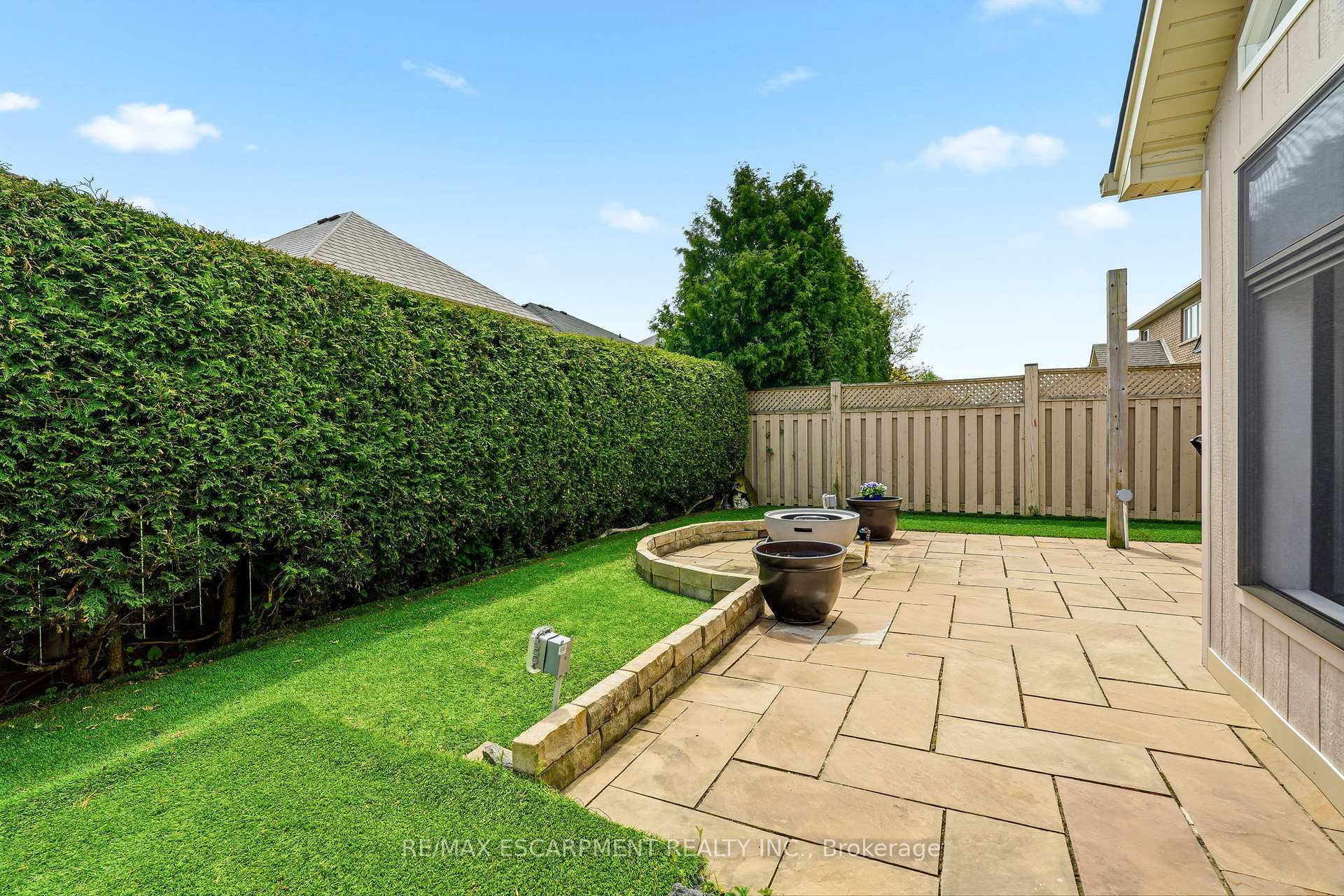 Photo 26 of 64 Wilbur Drive, Hamilton, Binbrook — HOMEH