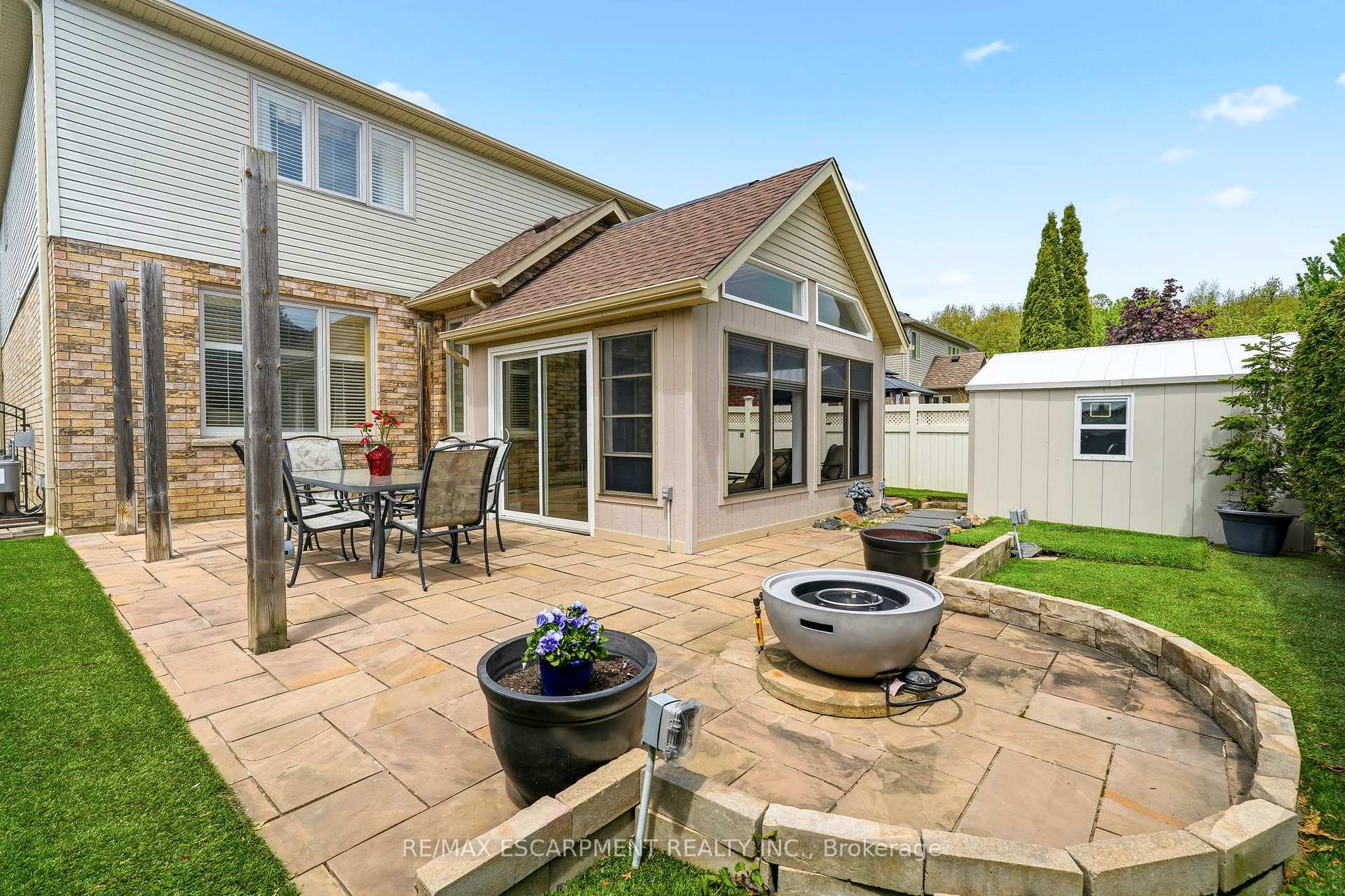 Photo 27 of 64 Wilbur Drive, Hamilton, Binbrook — HOMEH