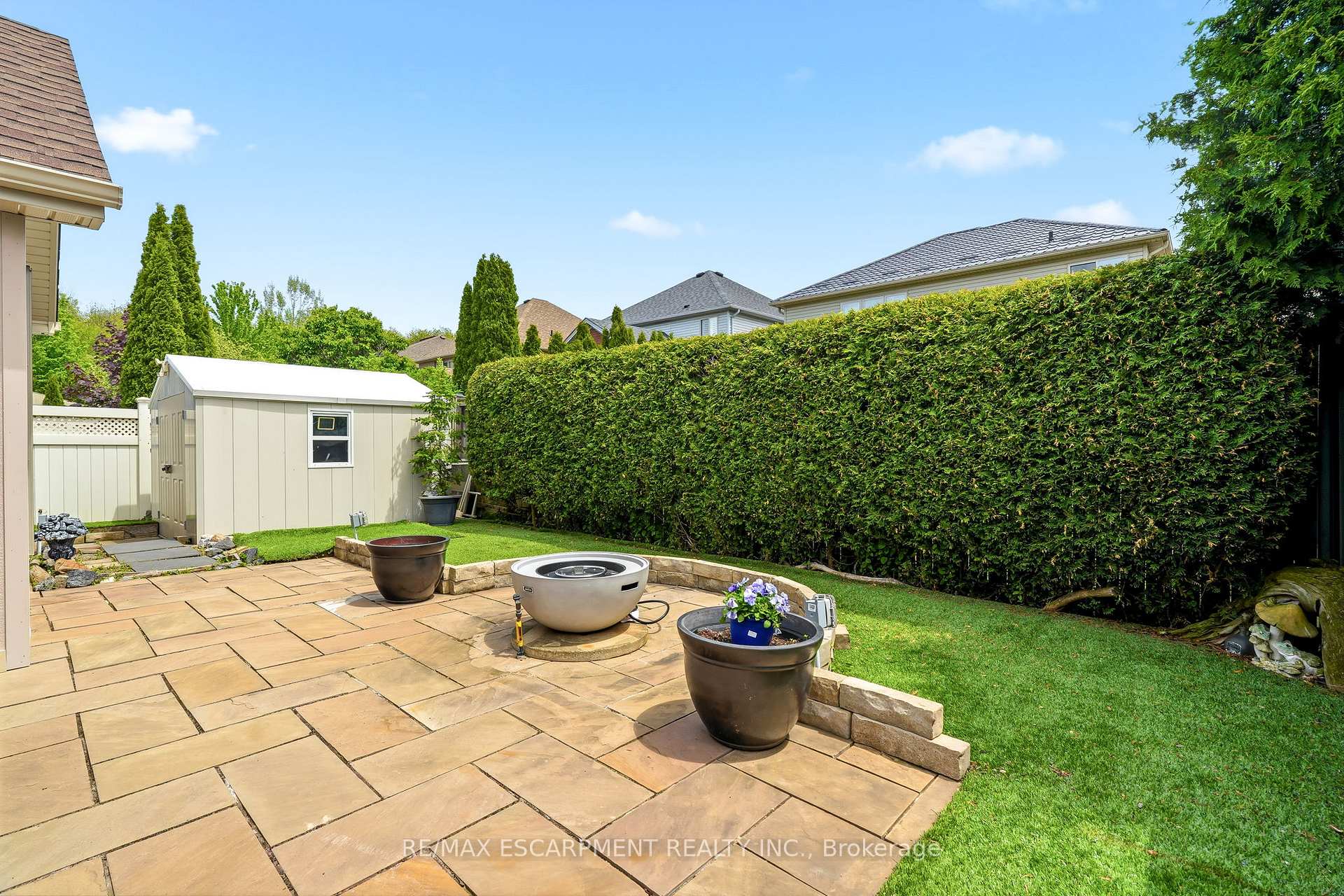 Photo 28 of 64 Wilbur Drive, Hamilton, Binbrook — HOMEH