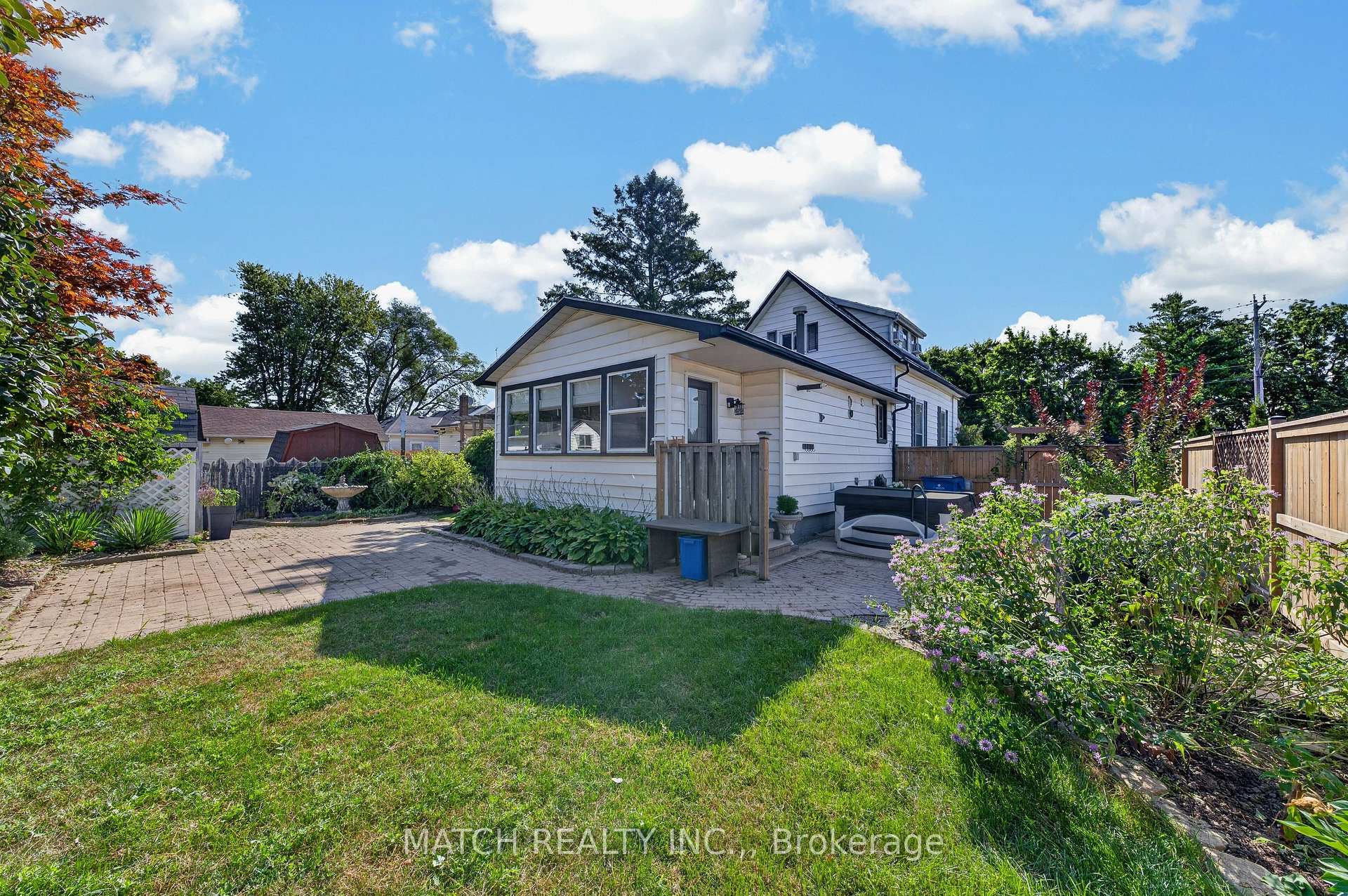 Photo 44 of 45 Oxley Drive, Chatham-Kent, Chatham — HOMEH