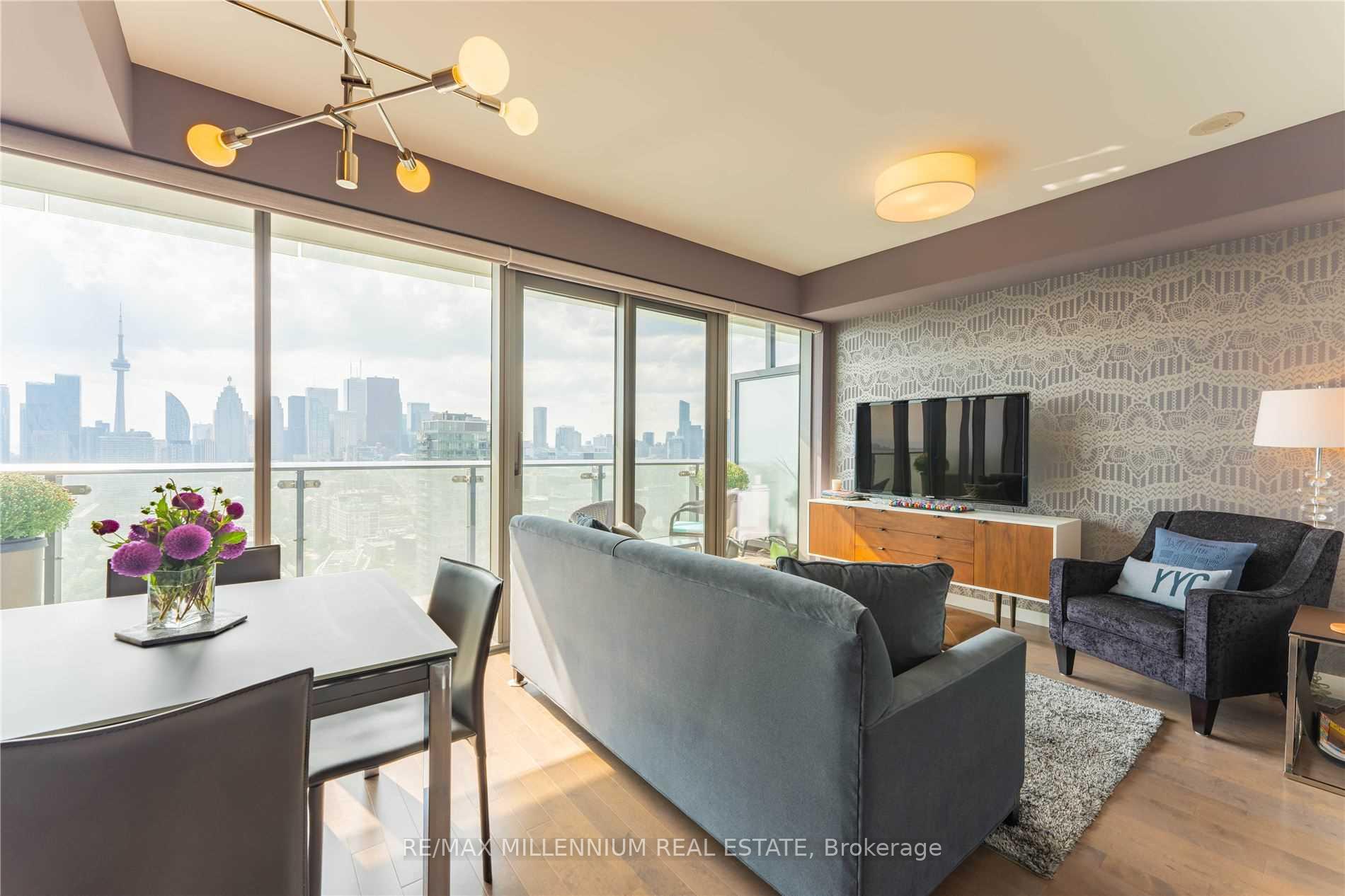 Photo 2 of Unit 3108, 70 Distillery Lane, Toronto, Waterfront Communities — HOMEH
