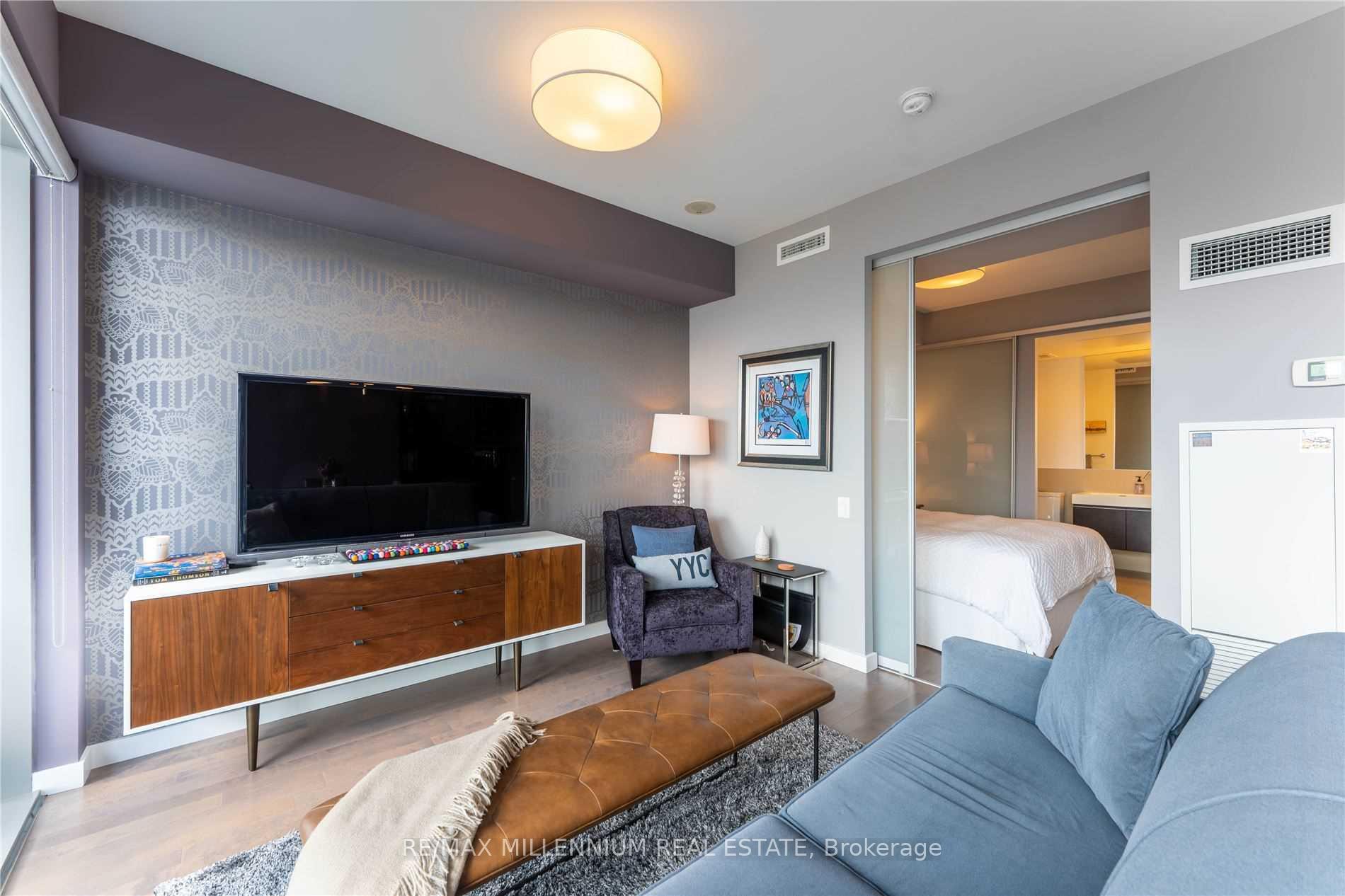 Photo 5 of Unit 3108, 70 Distillery Lane, Toronto, Waterfront Communities — HOMEH