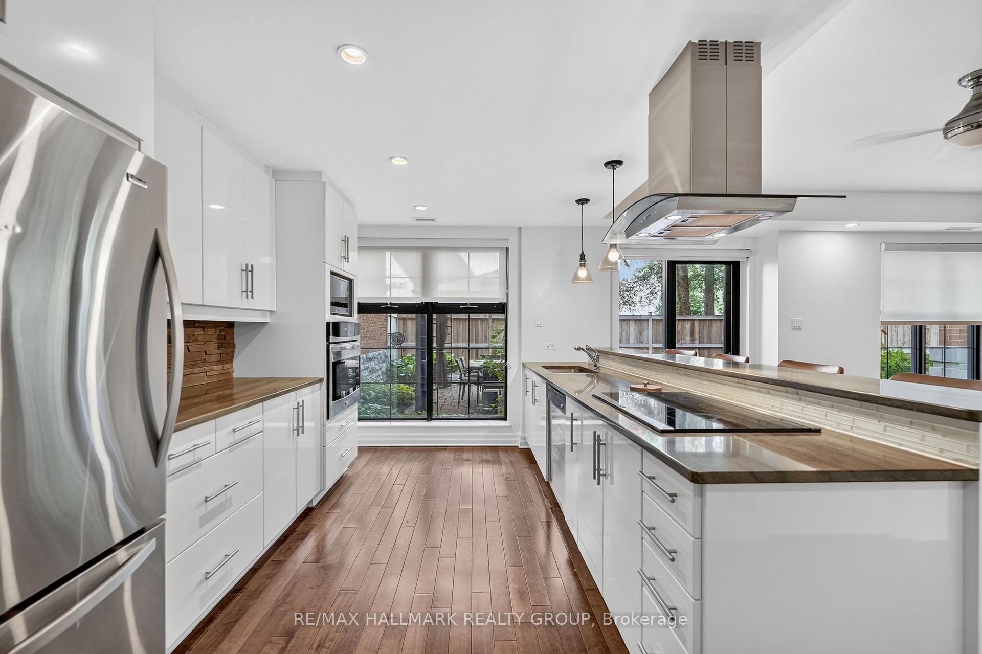 Photo 5 of Unit 101, 419 Laurier Avenue E, Ottawa, Sandy Hill — HOMEH