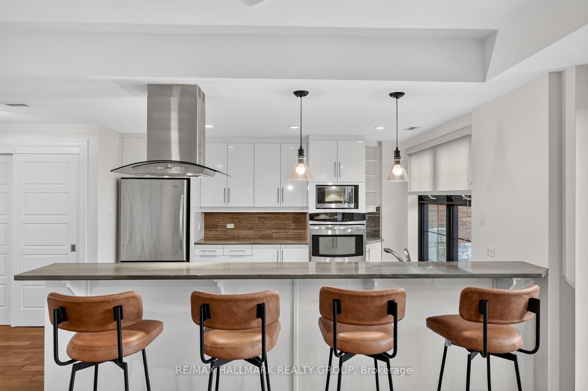 Photo 10 of Unit 101, 419 Laurier Avenue E, Ottawa, Sandy Hill — HOMEH