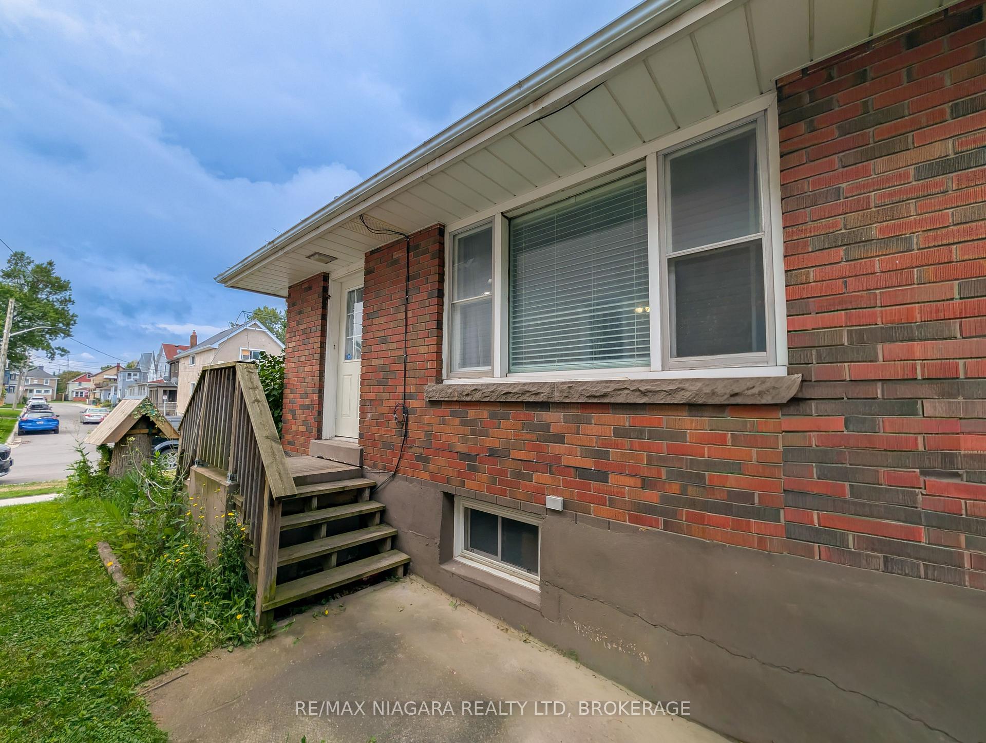 Photo 5 of 52 Fifth Street, Welland, Lincoln/Crowland — HOMEH