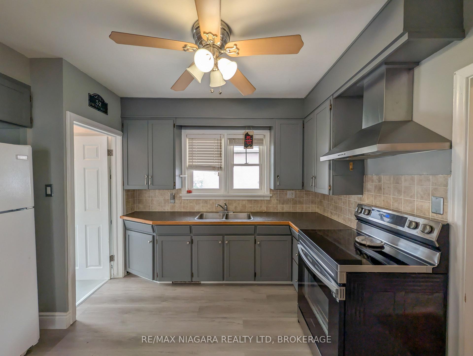 Photo 10 of 52 Fifth Street, Welland, Lincoln/Crowland — HOMEH