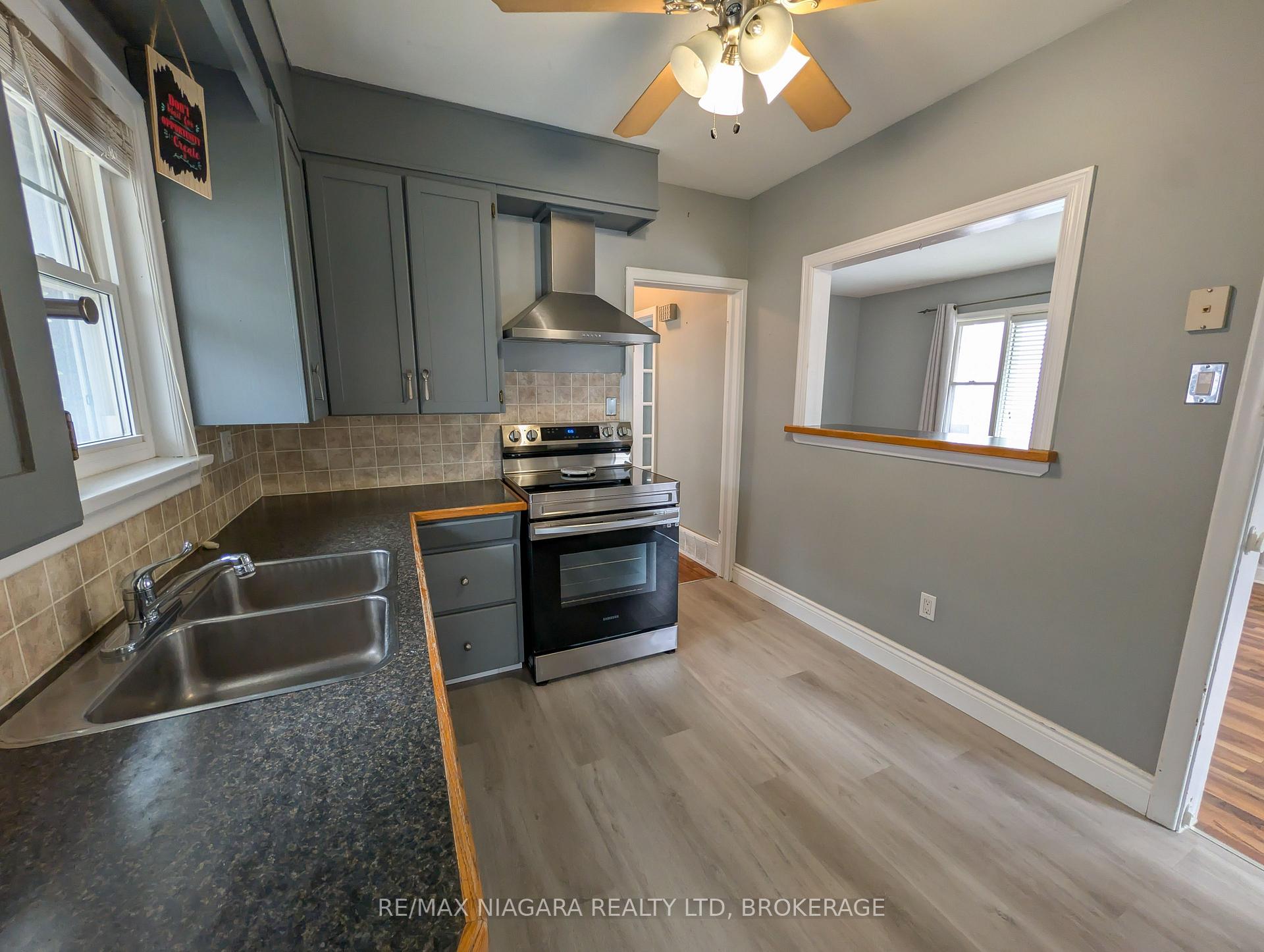 Photo 11 of 52 Fifth Street, Welland, Lincoln/Crowland — HOMEH