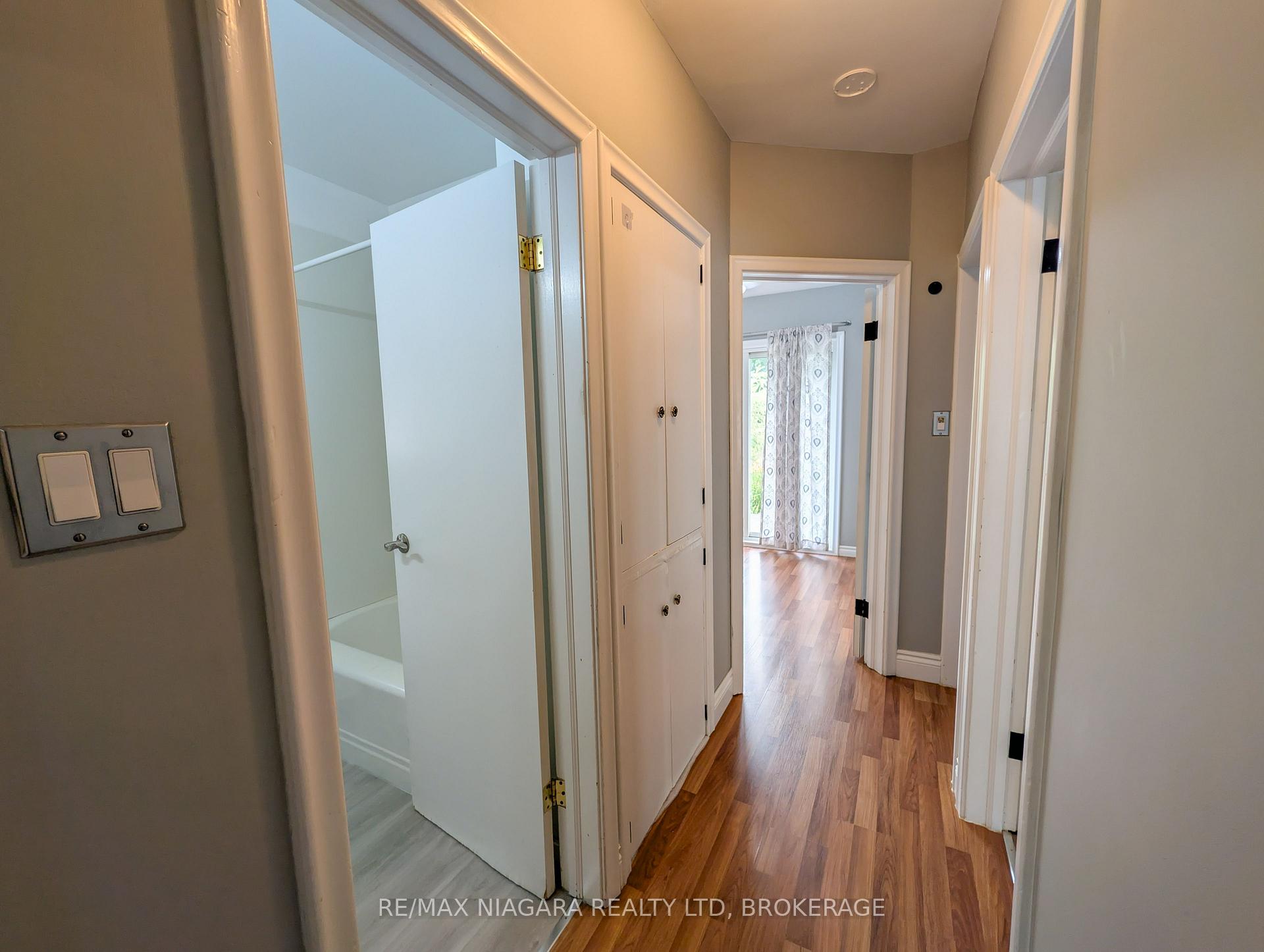 Photo 22 of 52 Fifth Street, Welland, Lincoln/Crowland — HOMEH