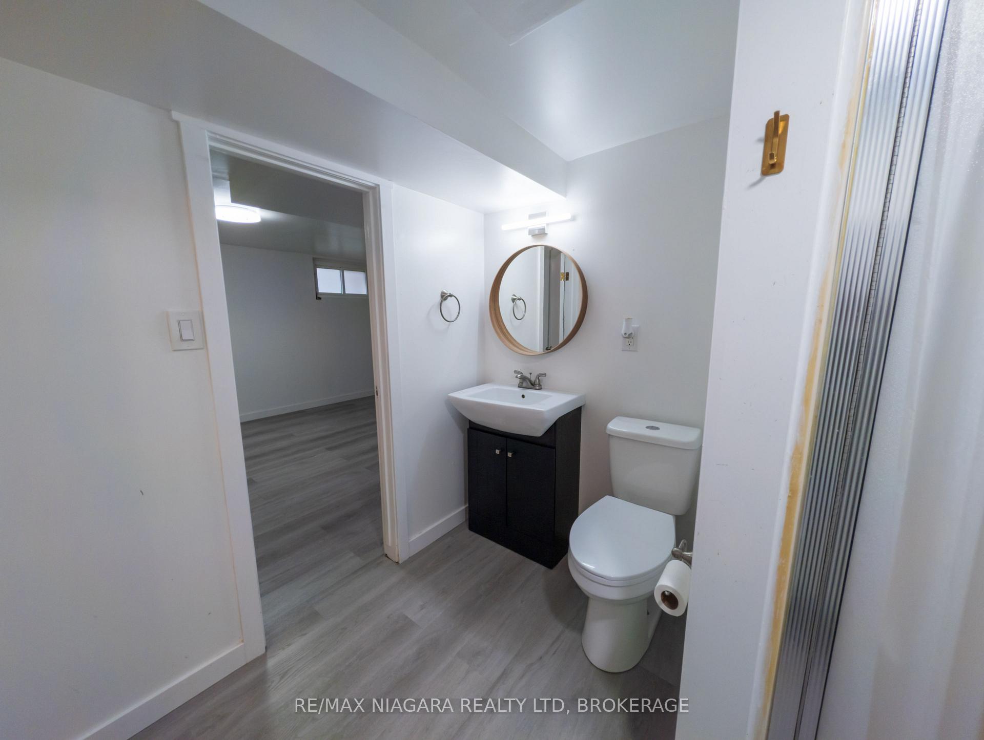 Photo 45 of 52 Fifth Street, Welland, Lincoln/Crowland — HOMEH