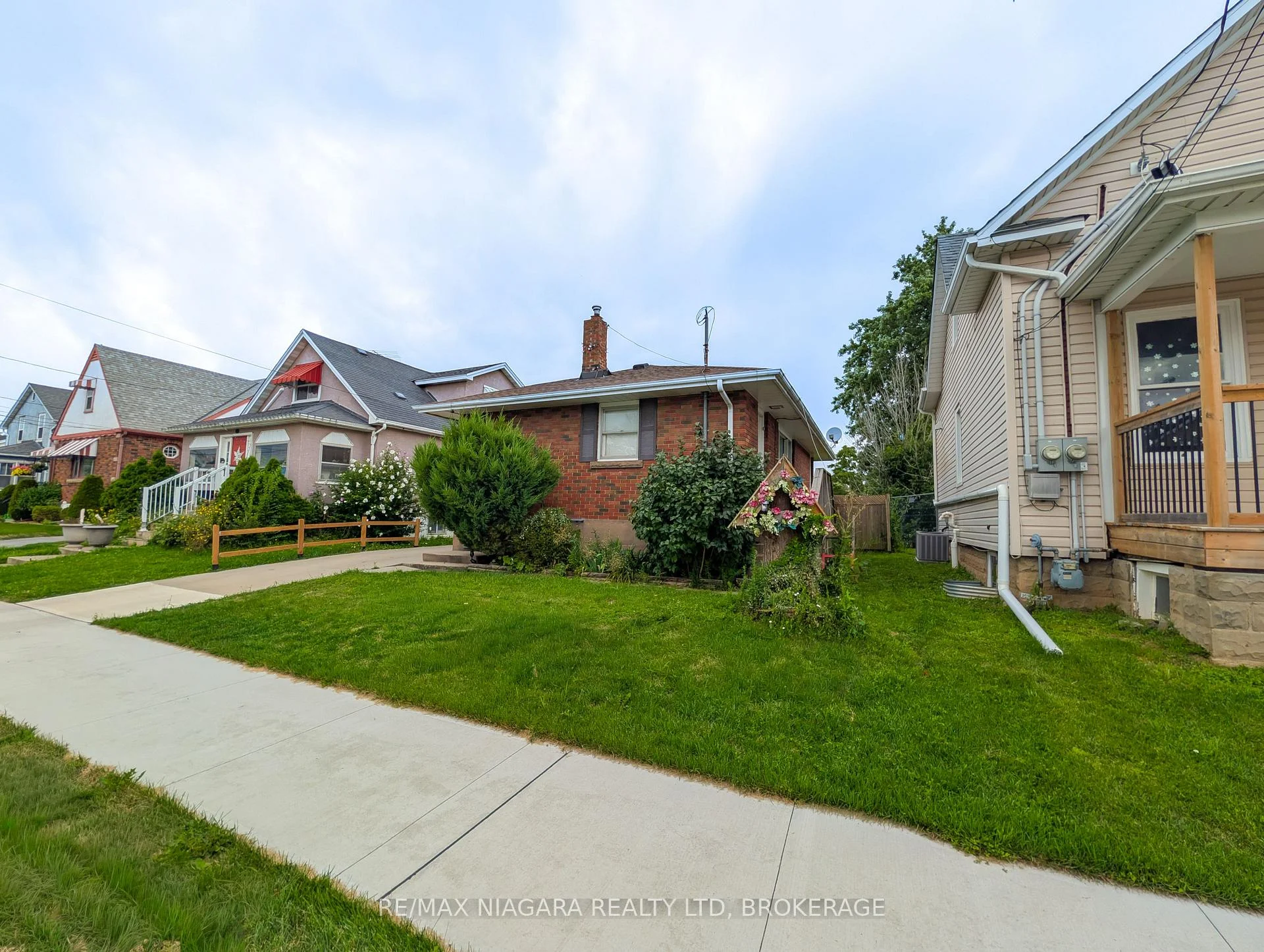 Photo 38 of 52 Fifth Street, Welland, Lincoln/Crowland — HOMEH
