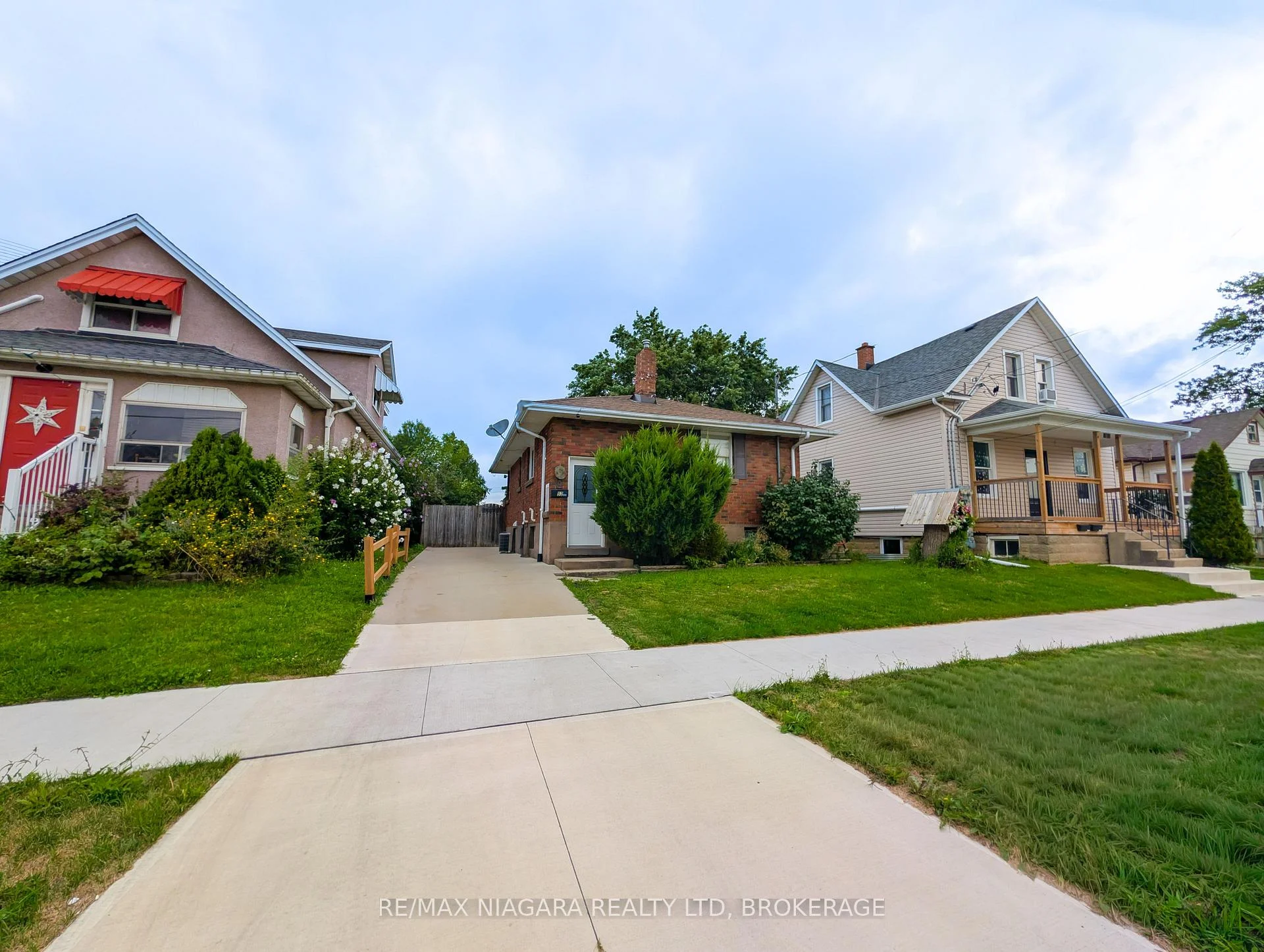 Photo 44 of 52 Fifth Street, Welland, Lincoln/Crowland — HOMEH