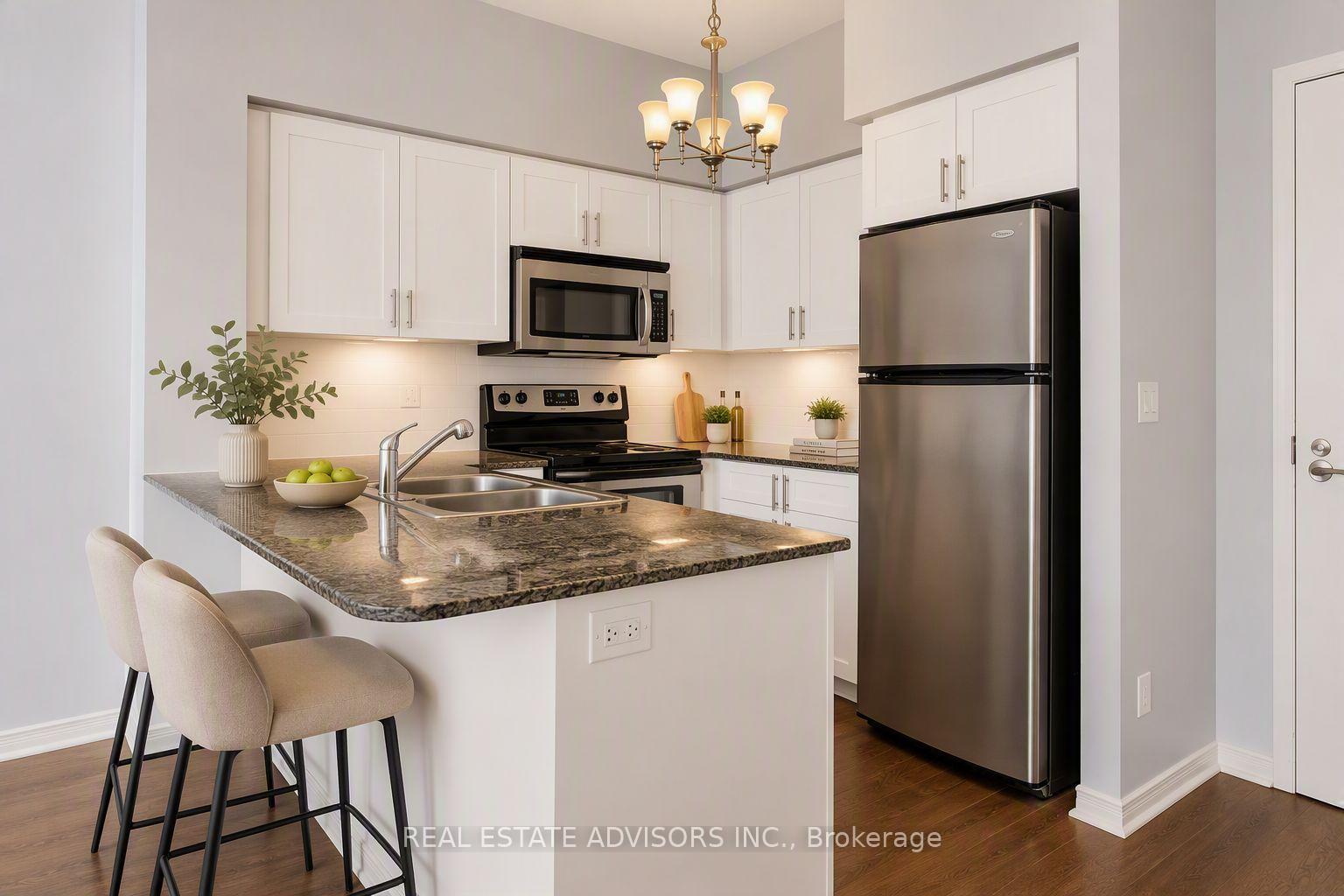 Photo 6 of Unit 204, 15 Legion Road, Etobicoke, Mimico — HOMEH