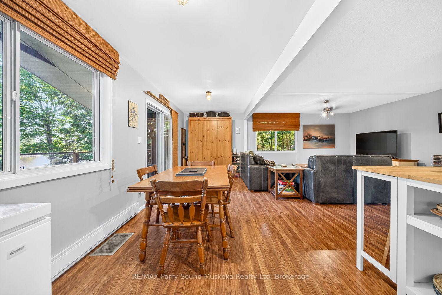 Photo 9 of 12 Silver Birch Circle, McKellar — HOMEH