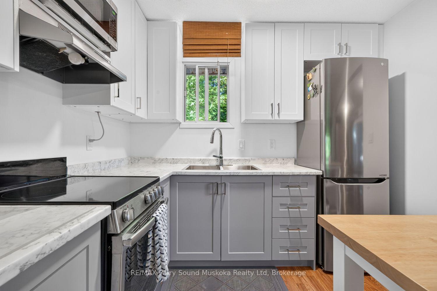 Photo 16 of 12 Silver Birch Circle, McKellar — HOMEH