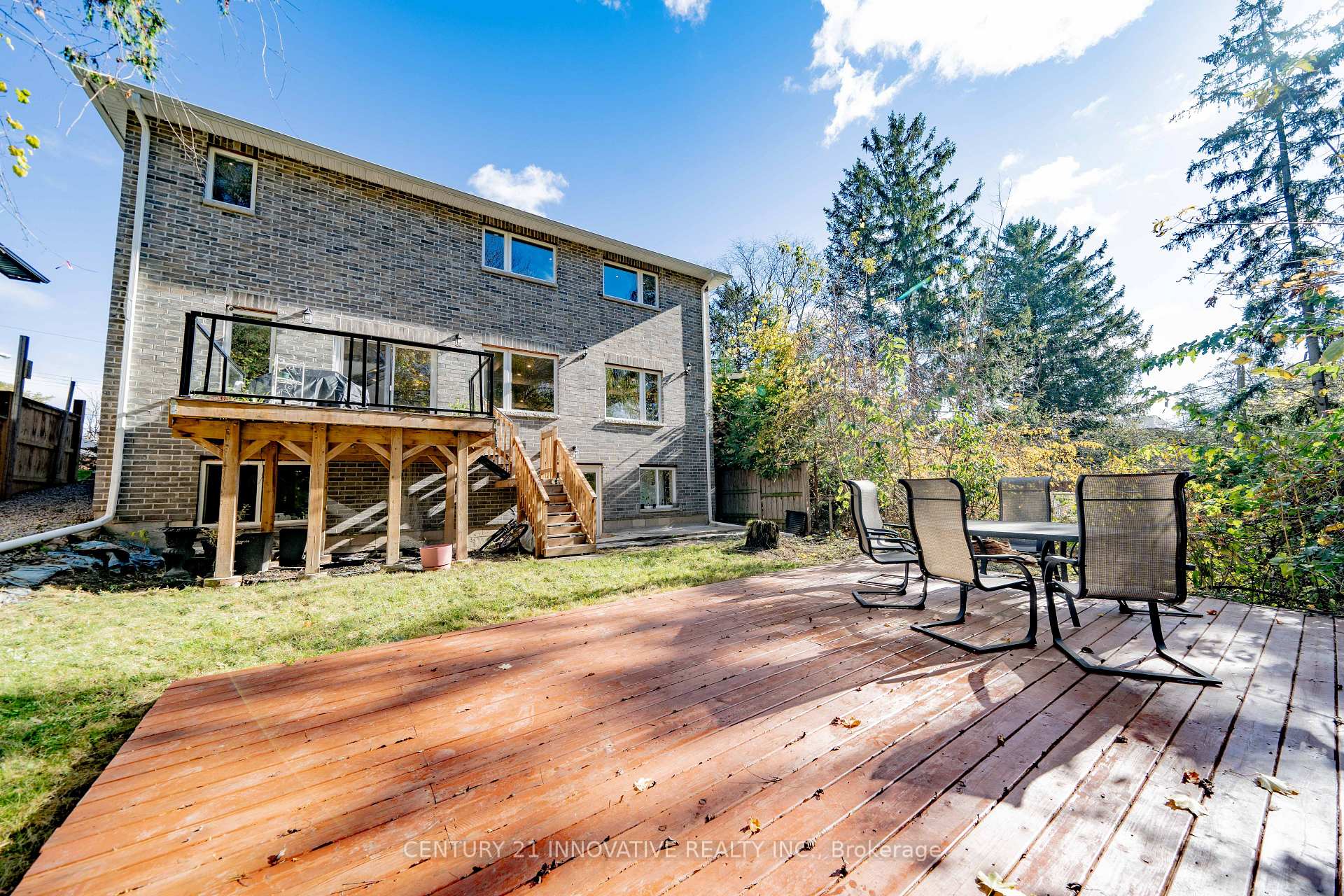 Photo 3 of 24 Cedarview Drive, Scarborough, Centennial Scarborough — HOMEH