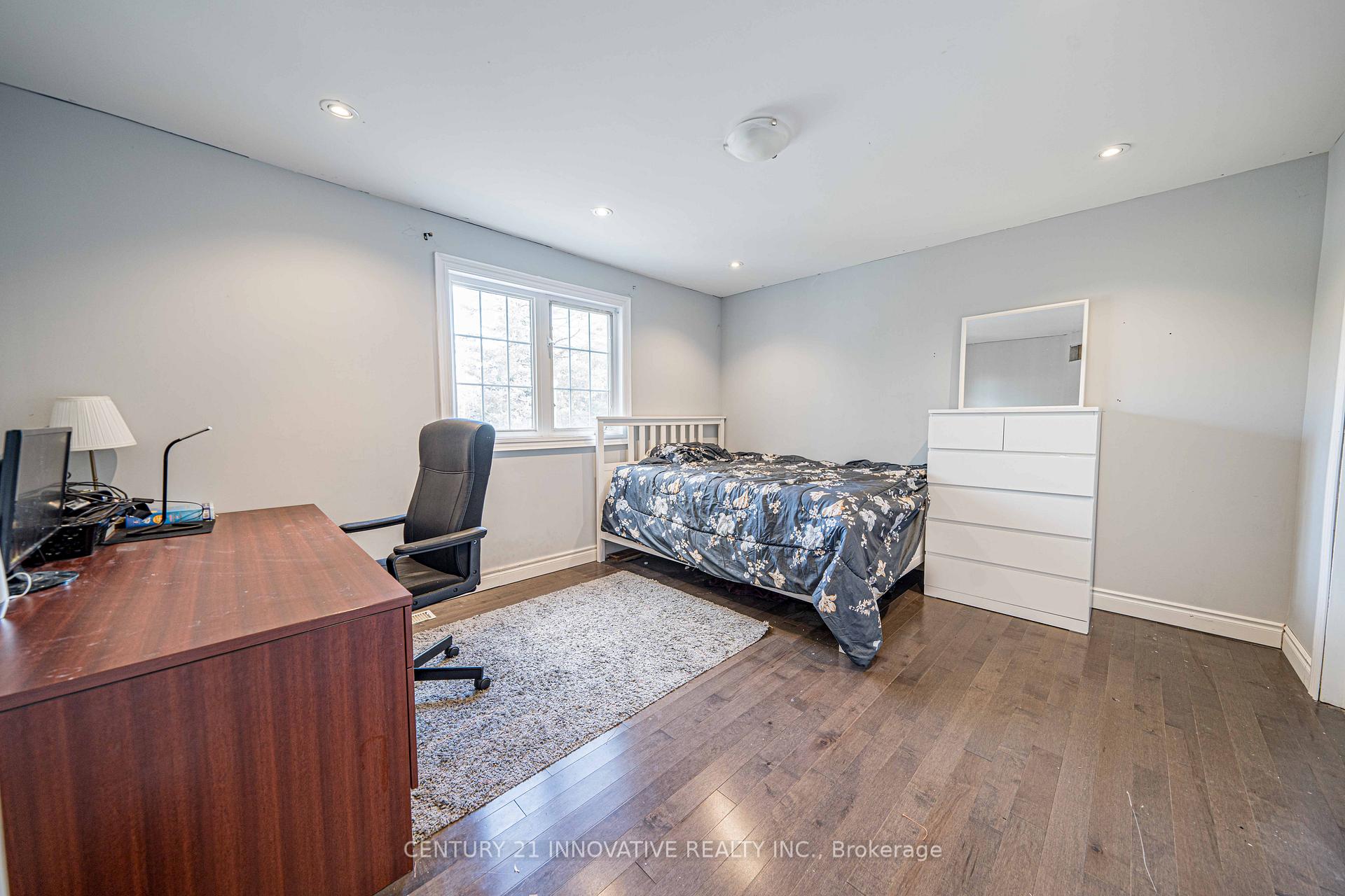 Photo 30 of 24 Cedarview Drive, Scarborough, Centennial Scarborough — HOMEH