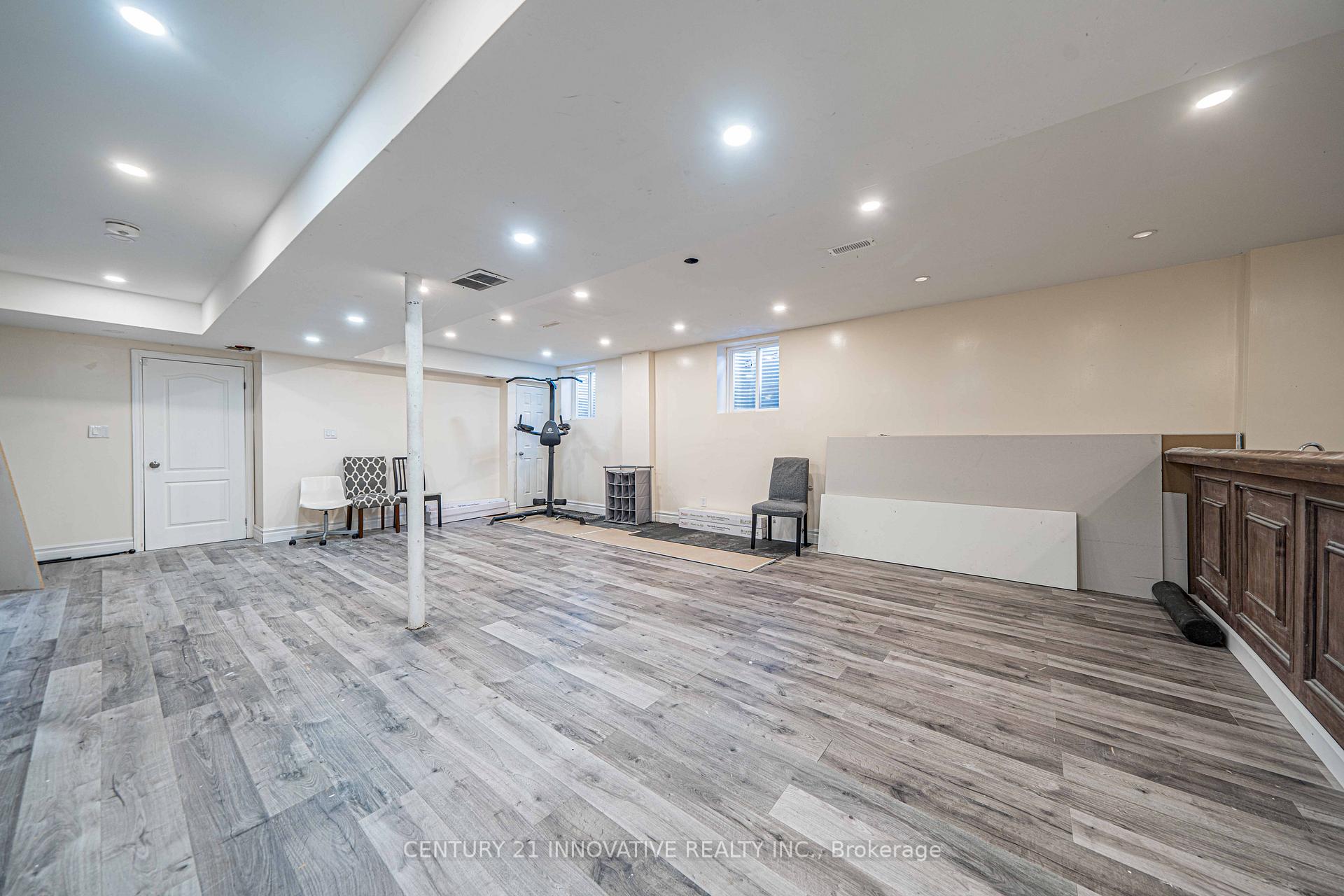 Photo 34 of 24 Cedarview Drive, Scarborough, Centennial Scarborough — HOMEH