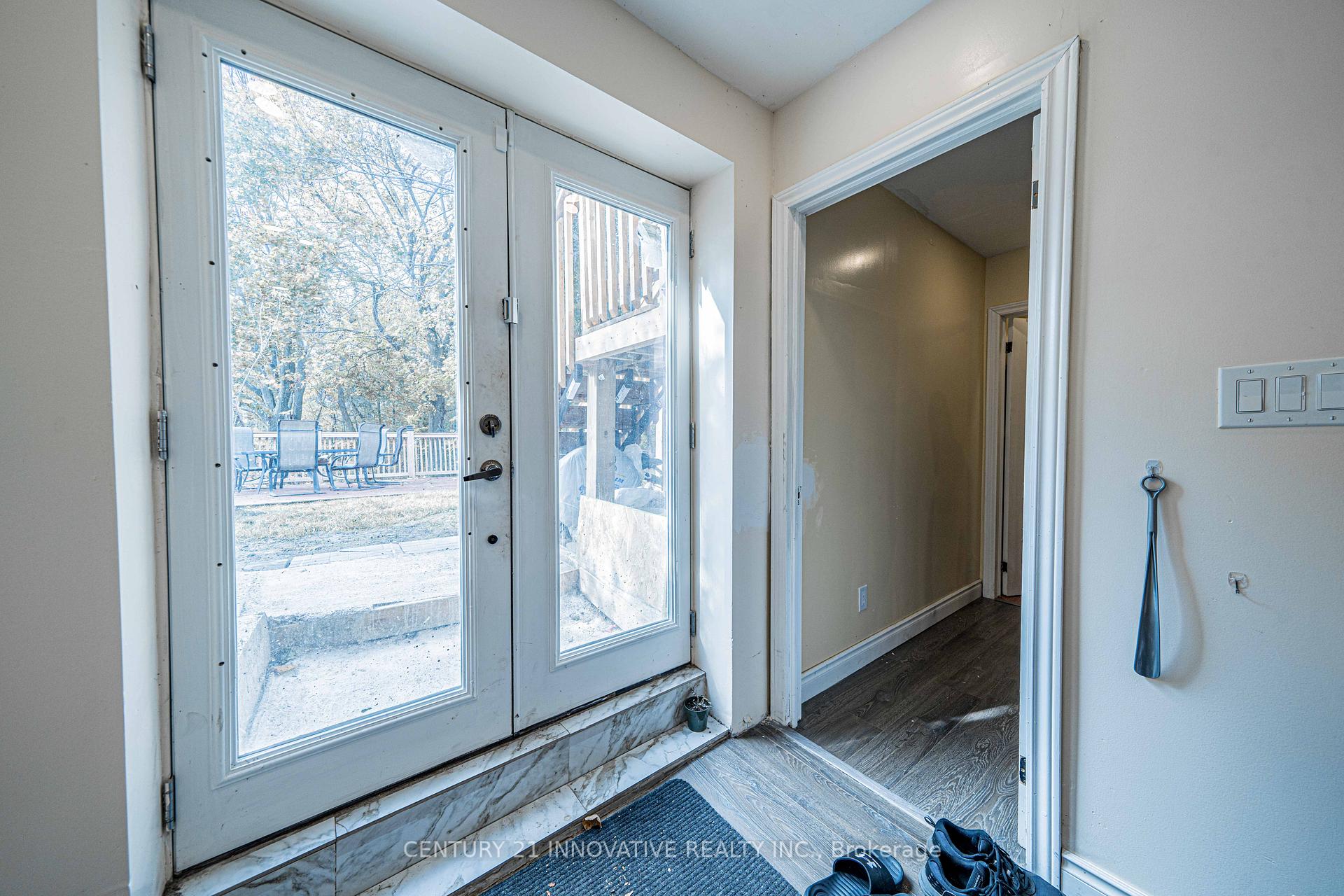 Photo 39 of 24 Cedarview Drive, Scarborough, Centennial Scarborough — HOMEH
