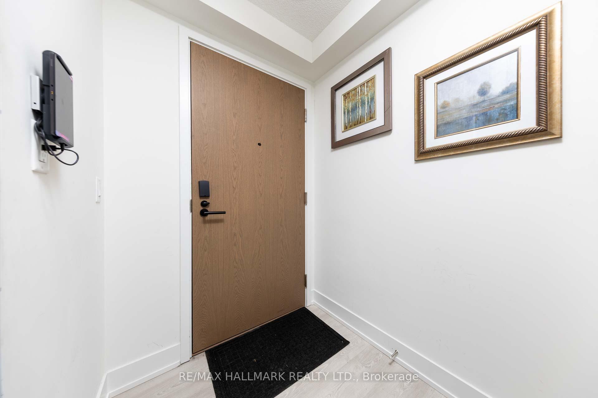 Photo 3 of Unit 2201, 10 Eva Road, Etobicoke, Etobicoke West Mall — HOMEH