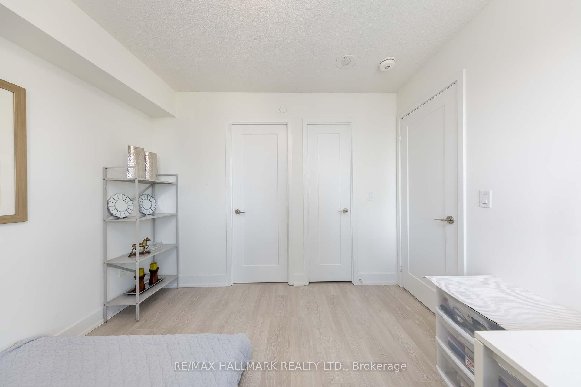 Photo 17 of Unit 2201, 10 Eva Road, Etobicoke, Etobicoke West Mall — HOMEH