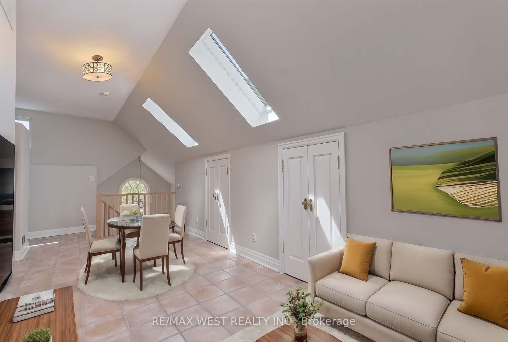 Photo 28 of 5 Humberview Drive, Vaughan, Islington Woods — HOMEH
