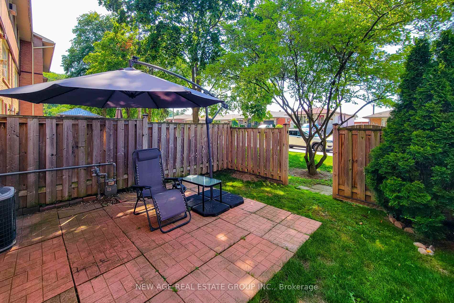 Photo 6 of Unit 3, 40 Summercrest Drive E, Hamilton, Gershome — HOMEH