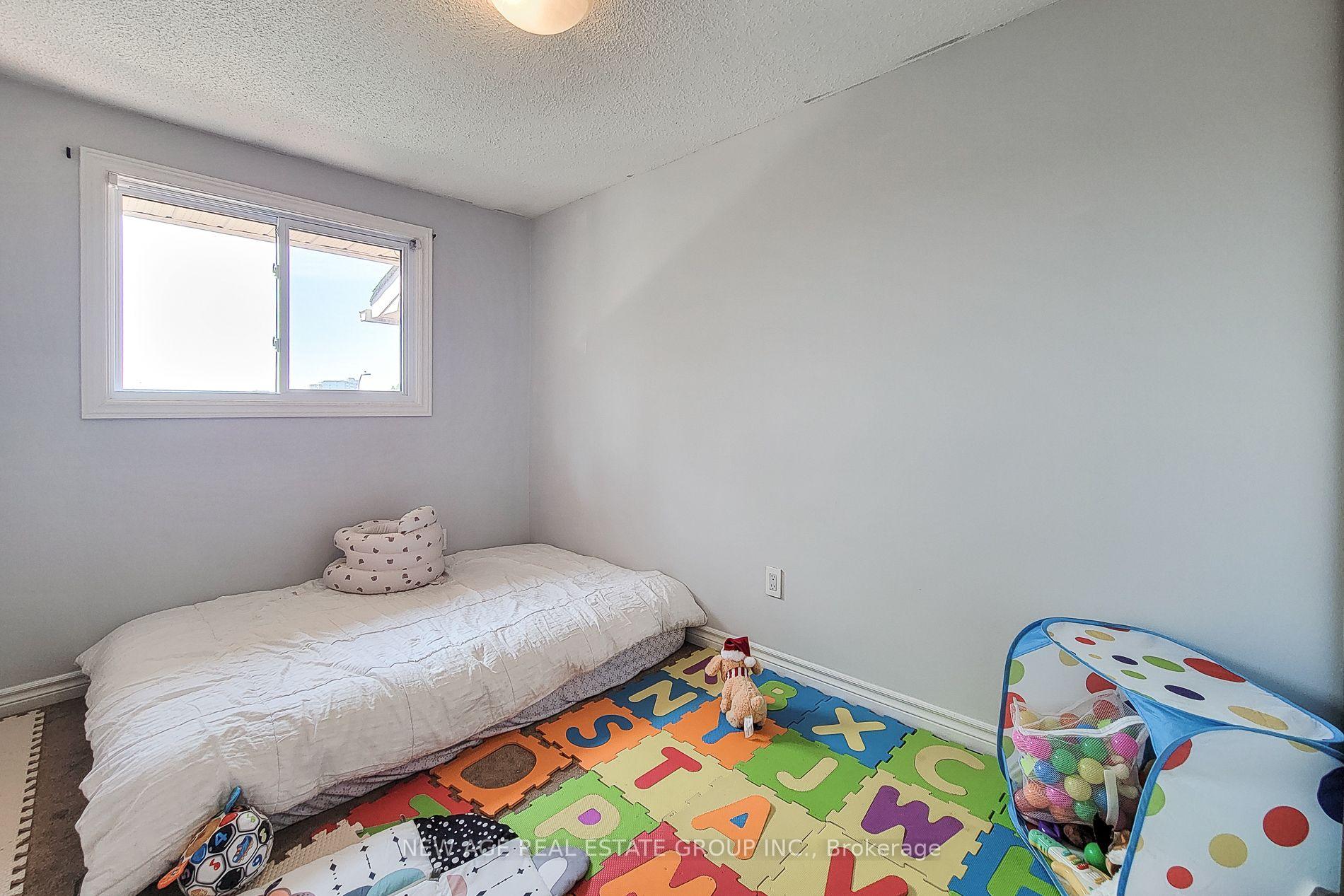 Photo 30 of Unit 3, 40 Summercrest Drive E, Hamilton, Gershome — HOMEH