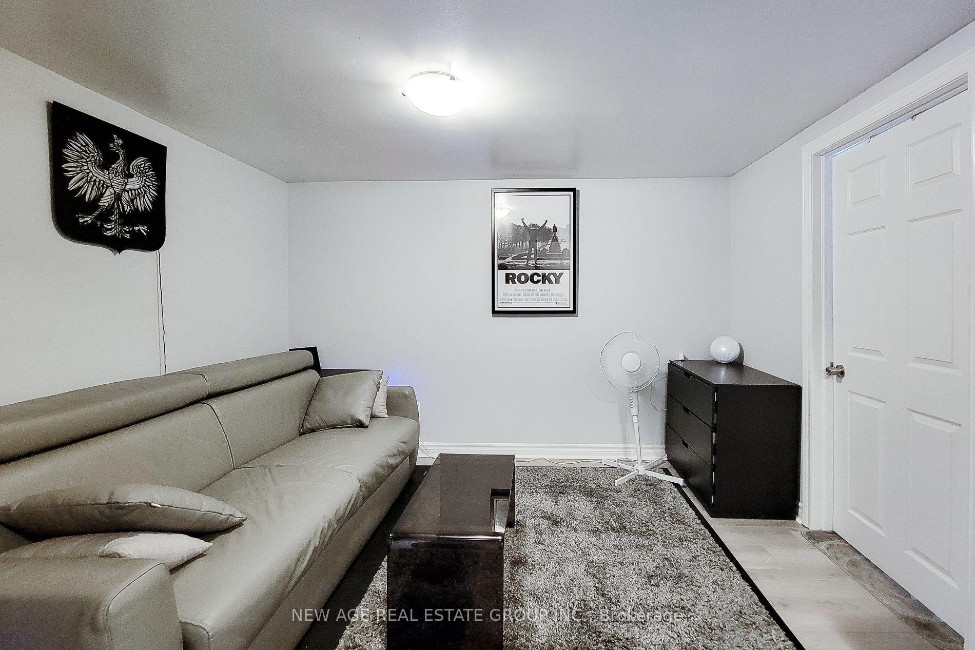 Photo 32 of Unit 3, 40 Summercrest Drive E, Hamilton, Gershome — HOMEH