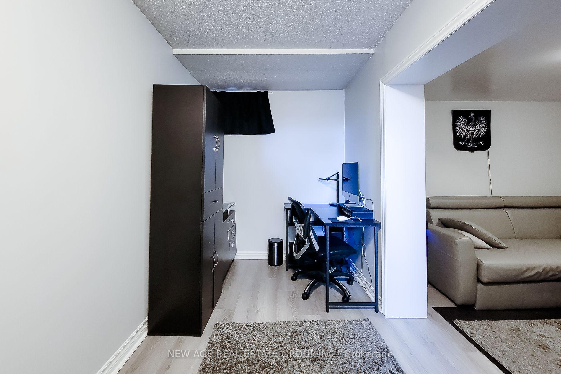 Photo 34 of Unit 3, 40 Summercrest Drive E, Hamilton, Gershome — HOMEH
