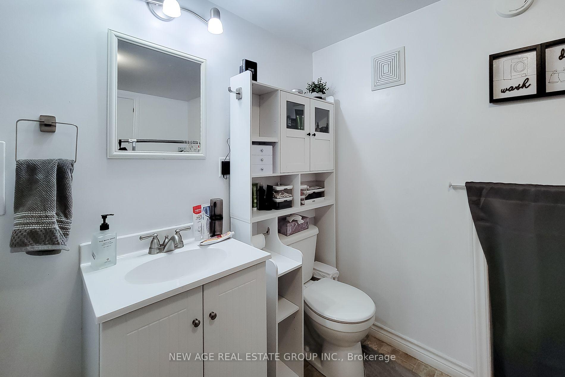 Photo 36 of Unit 3, 40 Summercrest Drive E, Hamilton, Gershome — HOMEH