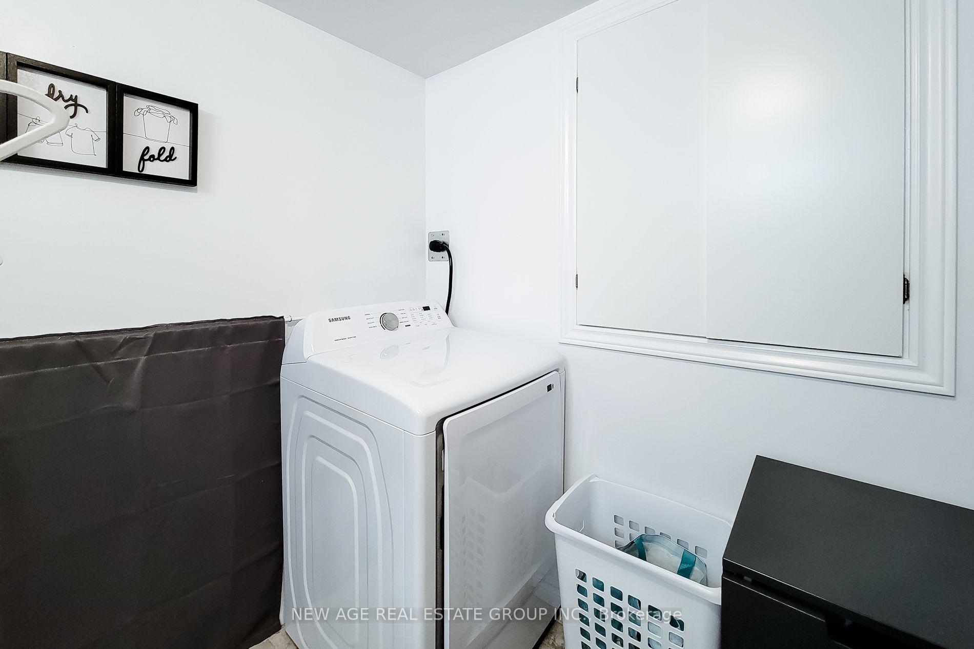 Photo 38 of Unit 3, 40 Summercrest Drive E, Hamilton, Gershome — HOMEH