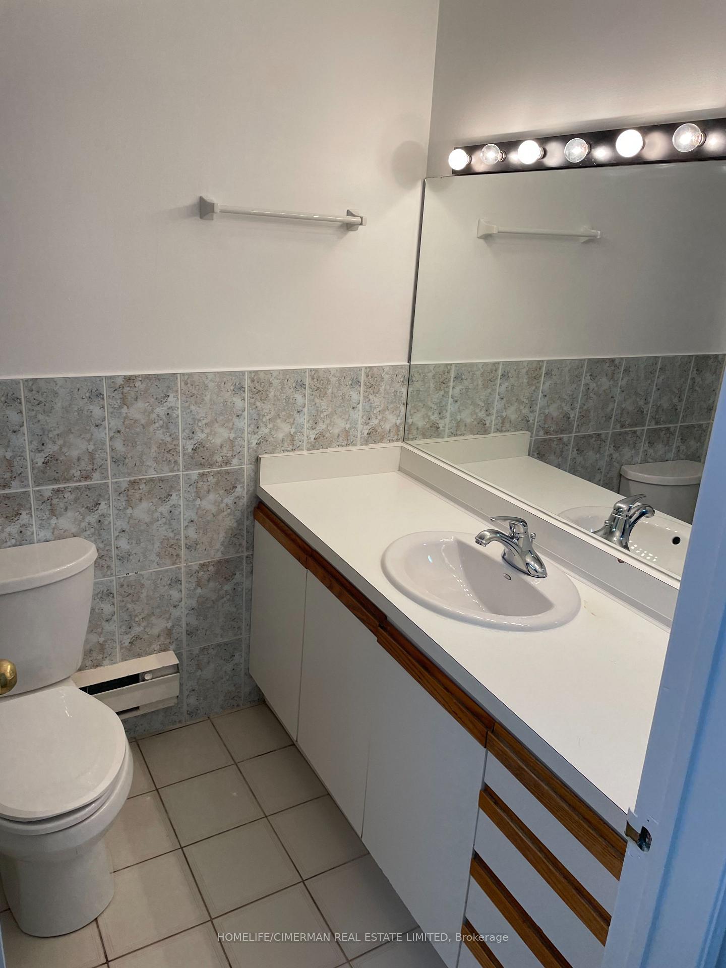 Photo 5 of Unit 2A, 127 Harrison Street, Toronto, Trinity-Bellwoods — HOMEH
