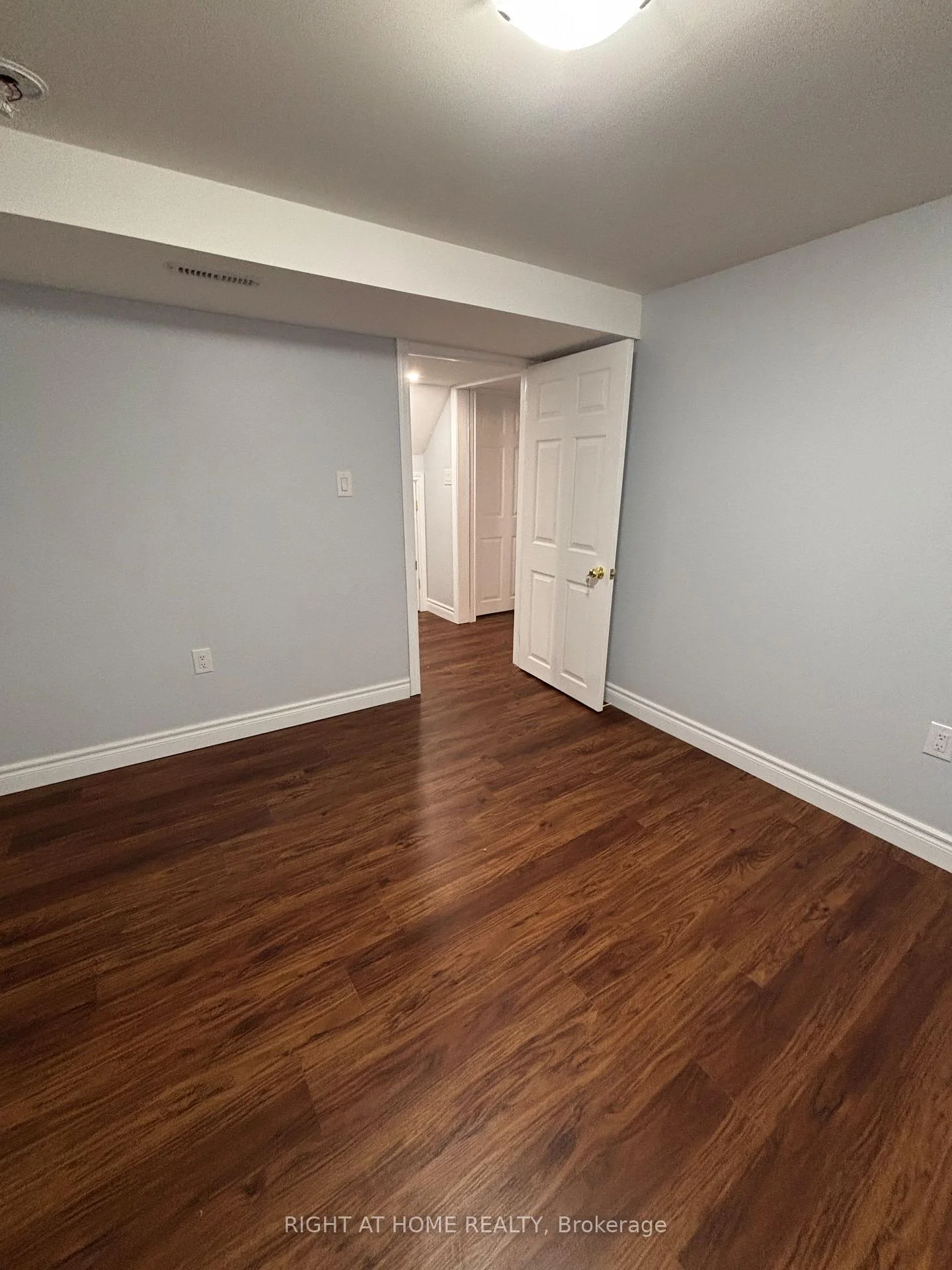 Photo 27 of 530 Mclevin Avenue, Scarborough, Malvern — HOMEH