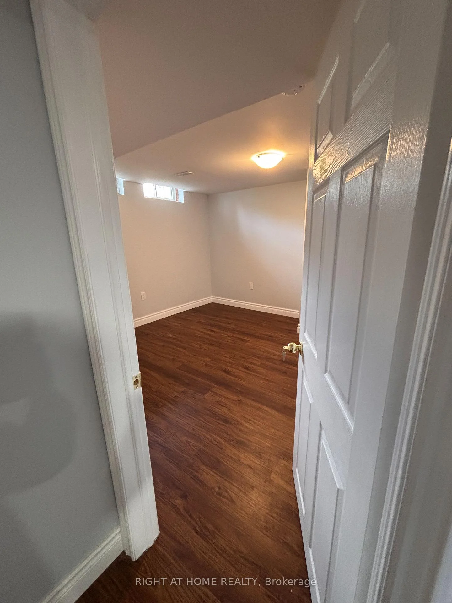 Photo 30 of 530 Mclevin Avenue, Scarborough, Malvern — HOMEH
