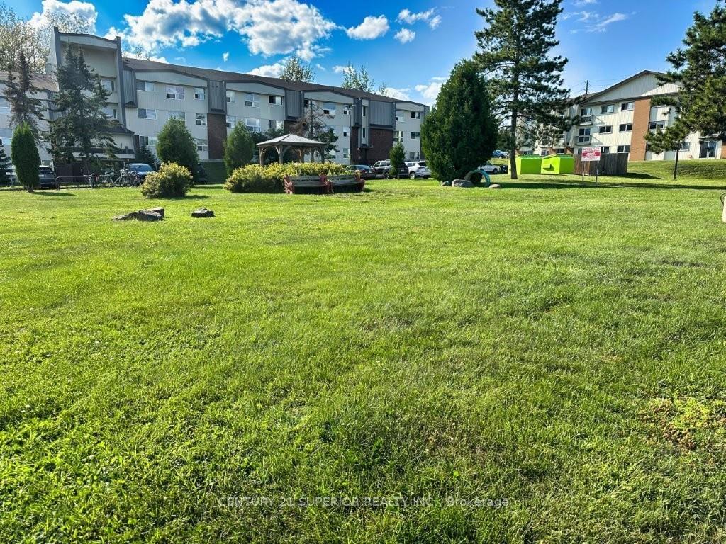Photo 39 of Unit 116, 630 Sherrington Drive, Thunder Bay, Academy Heights — HOMEH