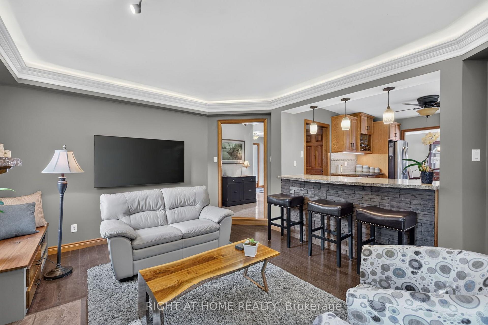 Photo 15 of 47 Robinson Lane, London, North G — HOMEH