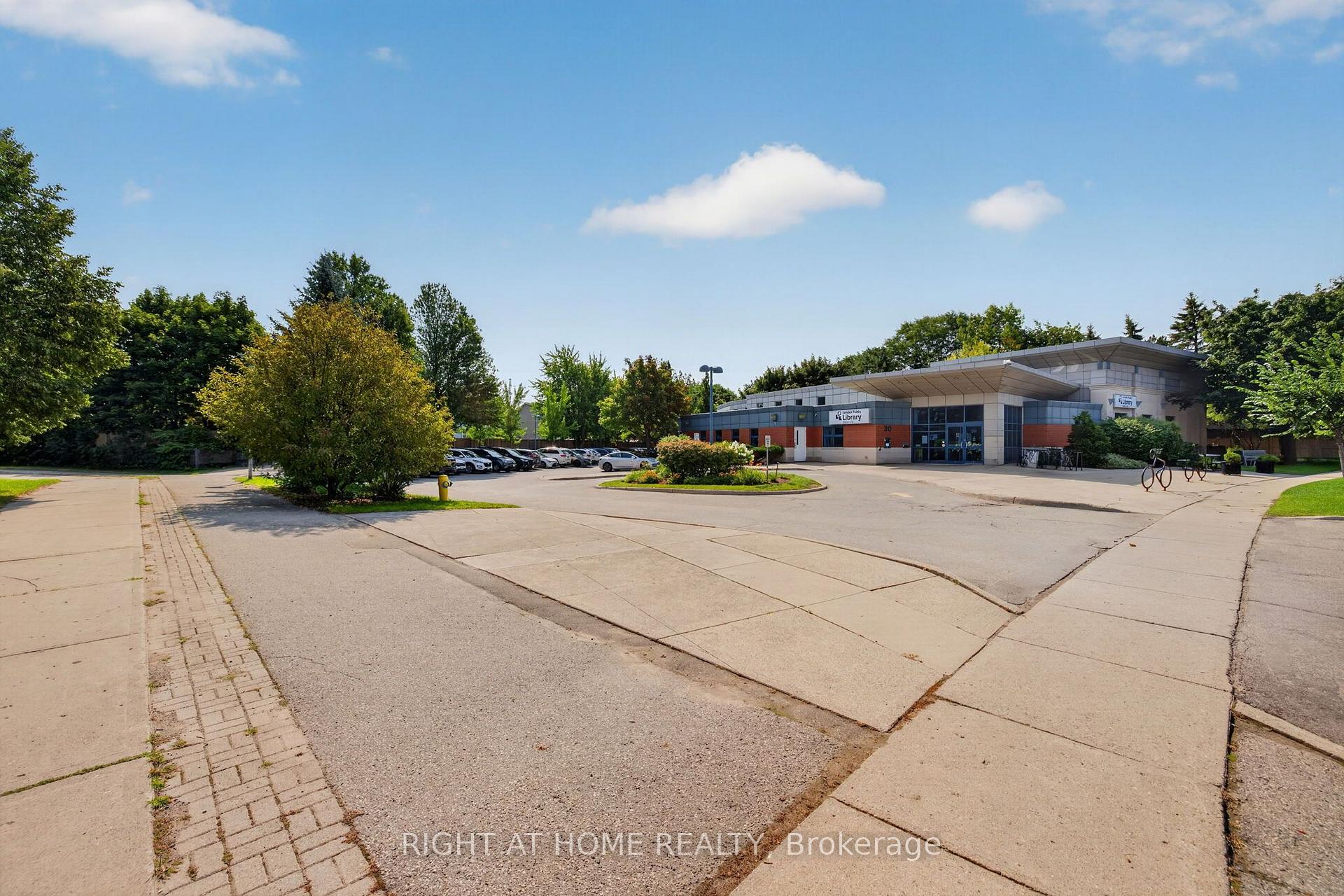 Photo 45 of 47 Robinson Lane, London, North G — HOMEH
