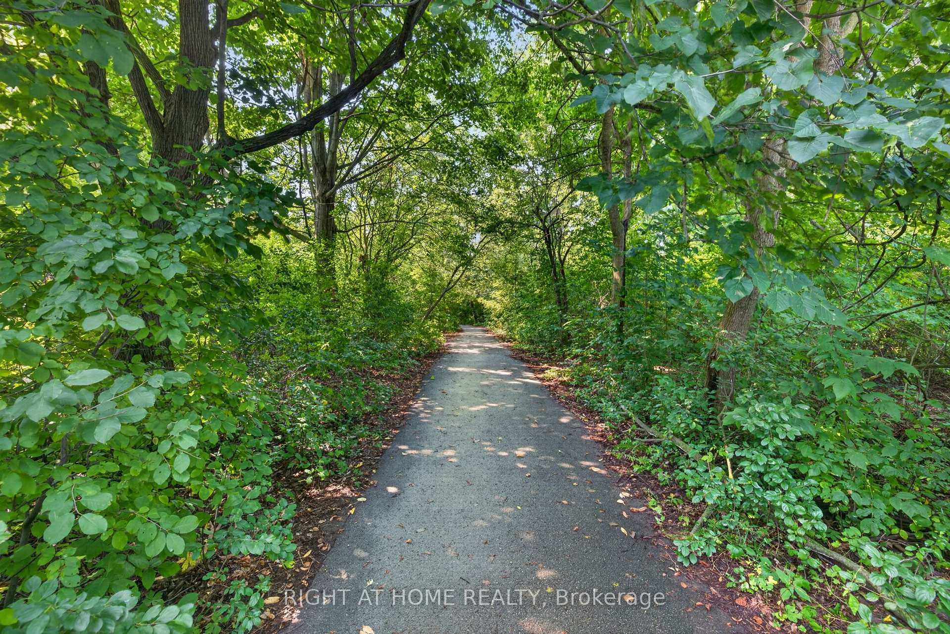Photo 50 of 47 Robinson Lane, London, North G — HOMEH