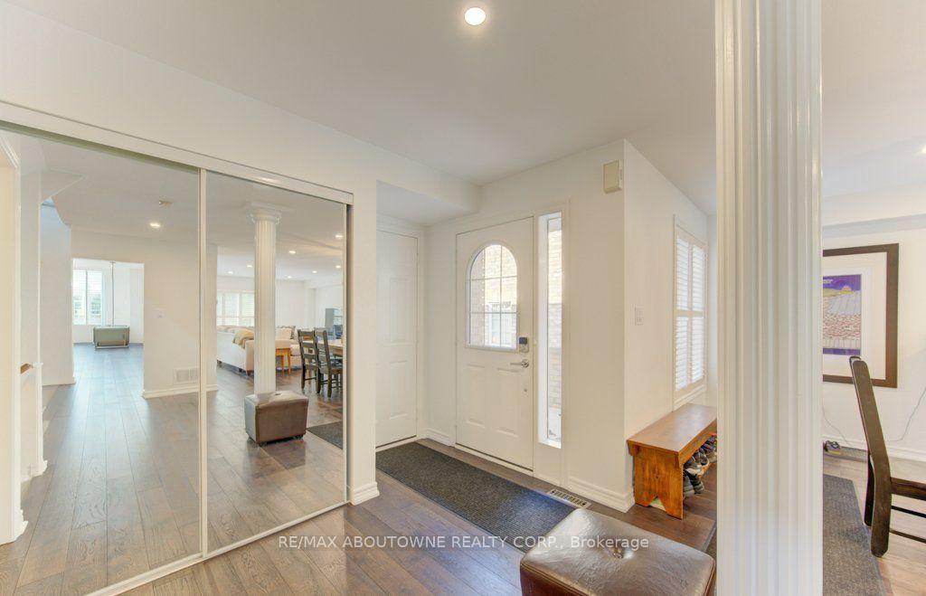 Photo 13 of Unit 53, 3045 New Street, Burlington, Roseland — HOMEH