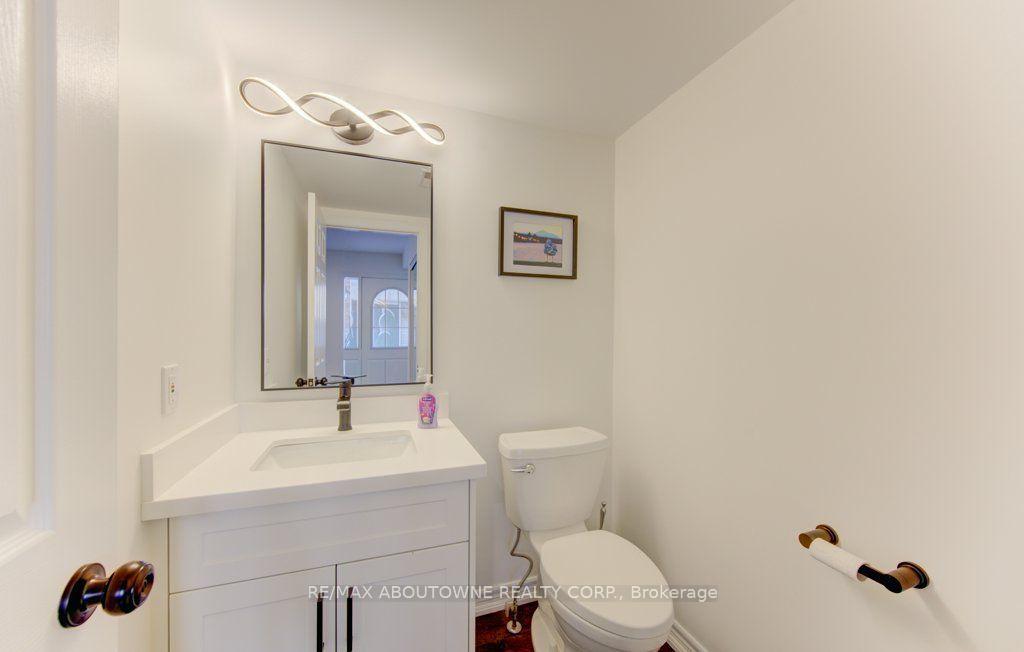 Photo 14 of Unit 53, 3045 New Street, Burlington, Roseland — HOMEH