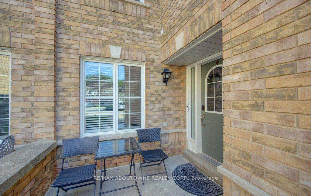 Photo 25 of Unit 53, 3045 New Street, Burlington, Roseland — HOMEH
