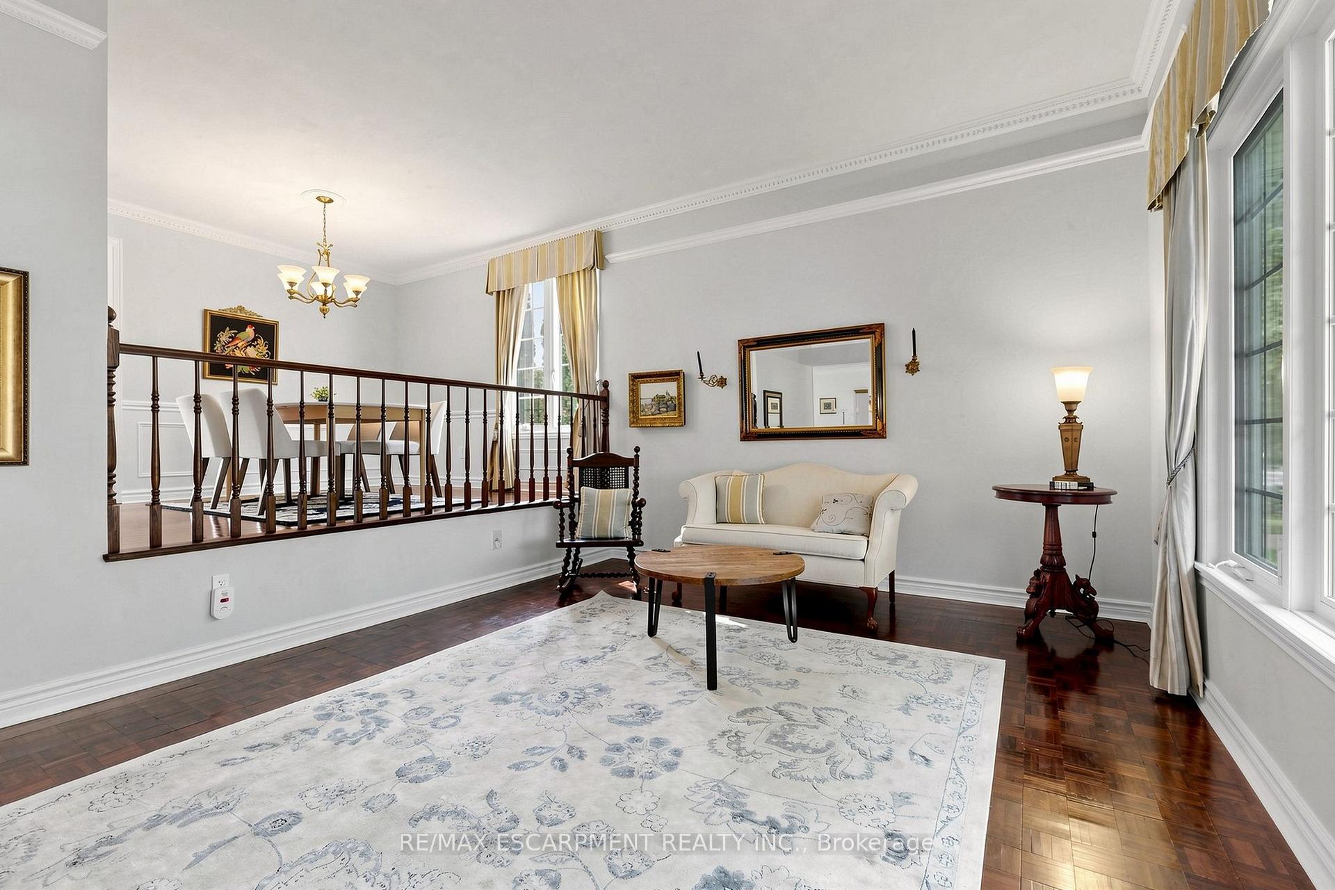 Photo 7 of 2208 Lancaster Crescent, Burlington, Mountainside — HOMEH