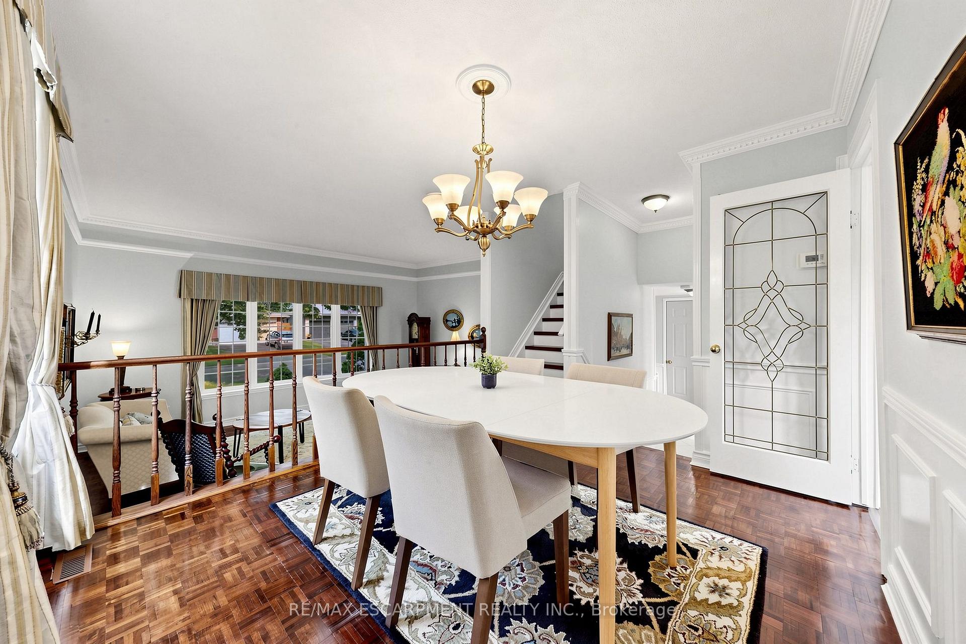 Photo 11 of 2208 Lancaster Crescent, Burlington, Mountainside — HOMEH
