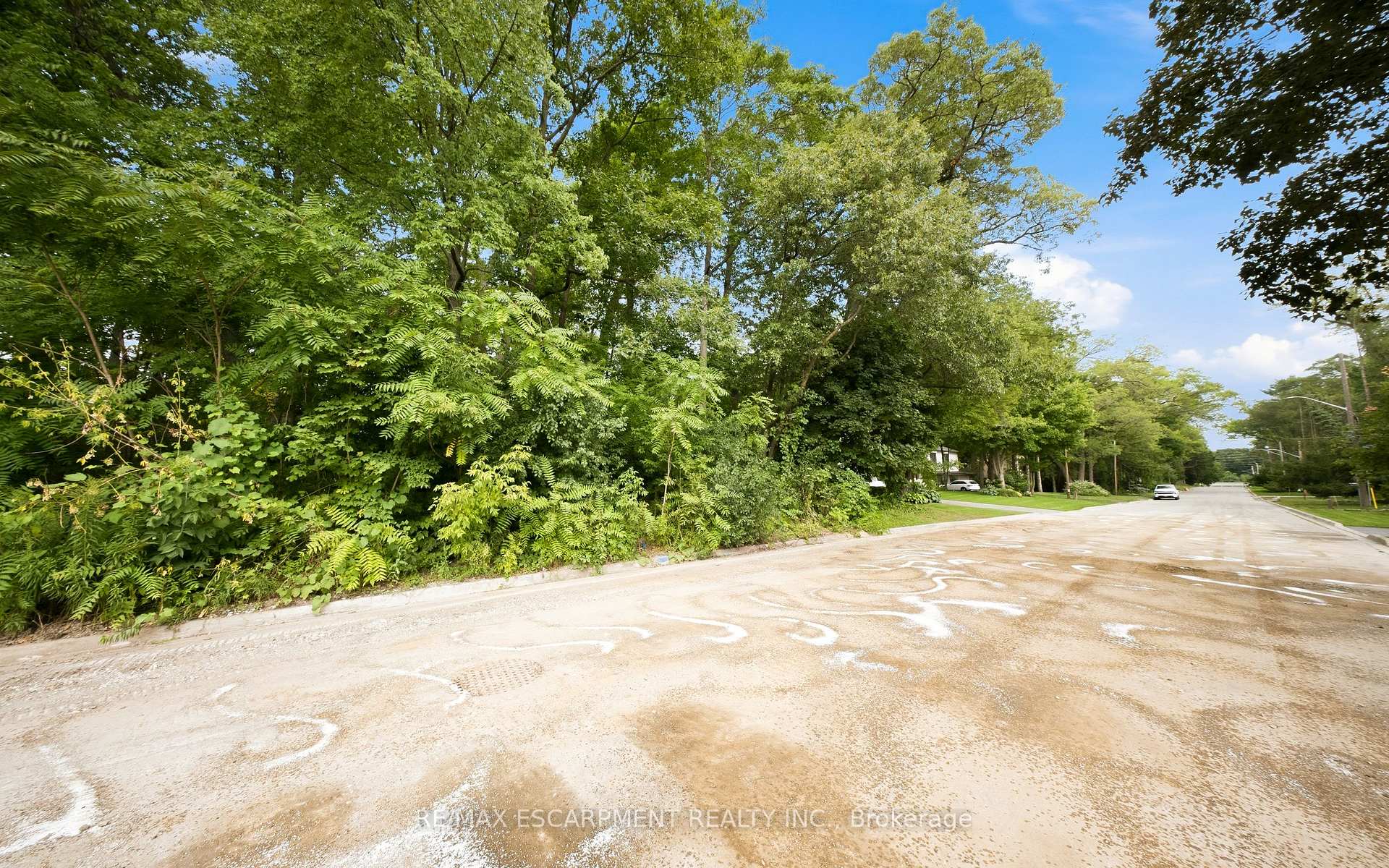 Photo 15 of 2115 Lynchmere Avenue, Mississauga, Cooksville — HOMEH