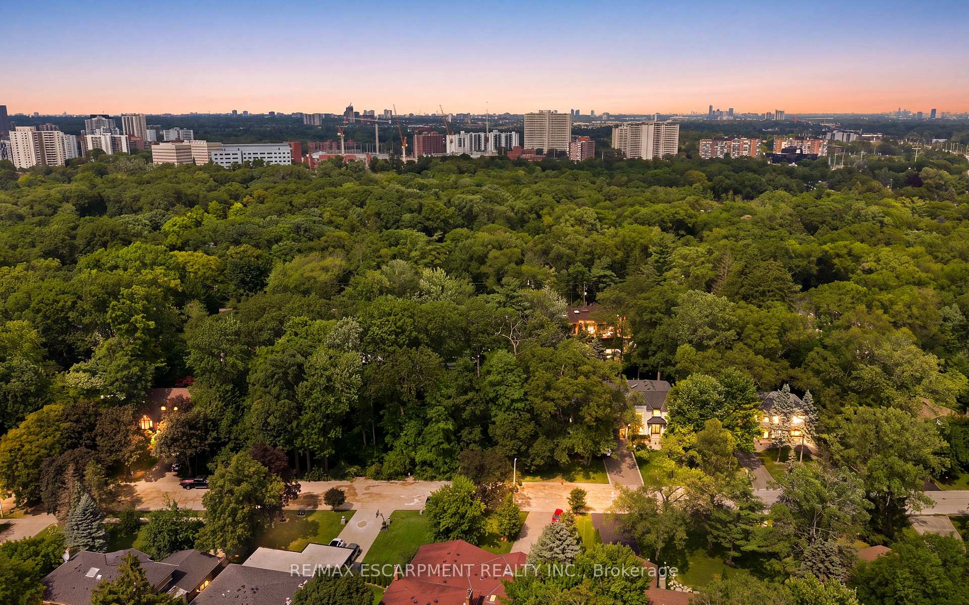 Photo 20 of 2115 Lynchmere Avenue, Mississauga, Cooksville — HOMEH