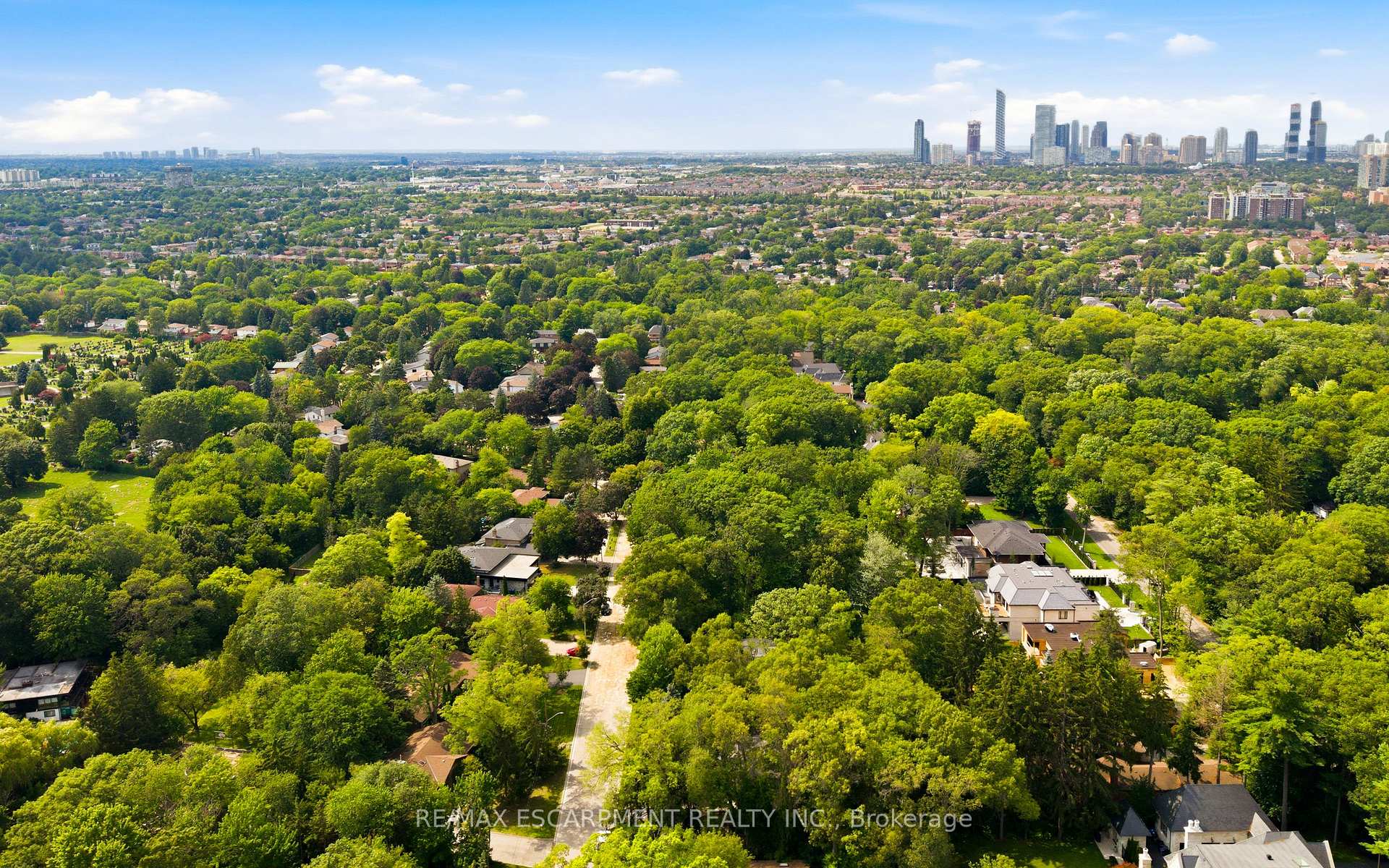 Photo 29 of 2115 Lynchmere Avenue, Mississauga, Cooksville — HOMEH