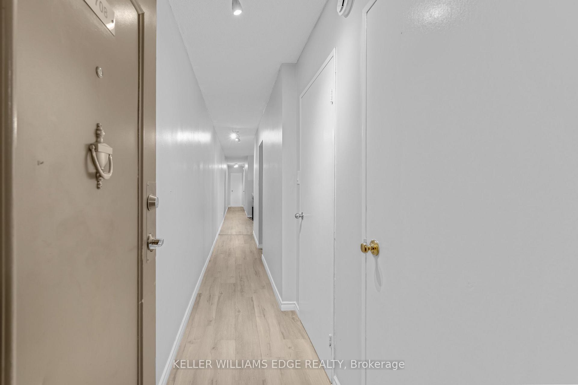 Photo 10 of Unit 708, 975 Warwick Court, Burlington, LaSalle — HOMEH
